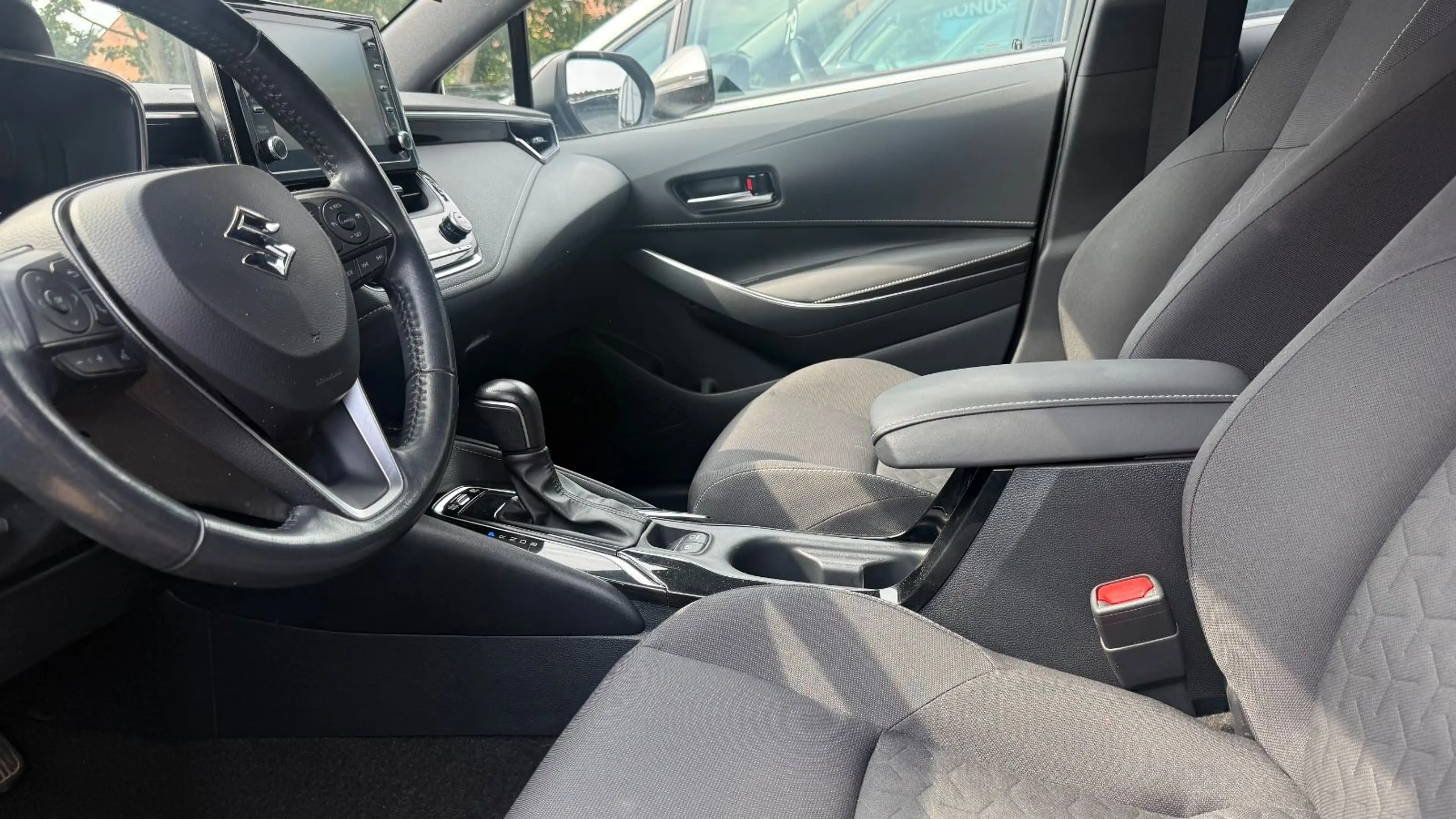 Suzuki Swace 1.8 Hybrid Comfort+|LED|SHZ|NAVI|AUTOMATIK — photo 6