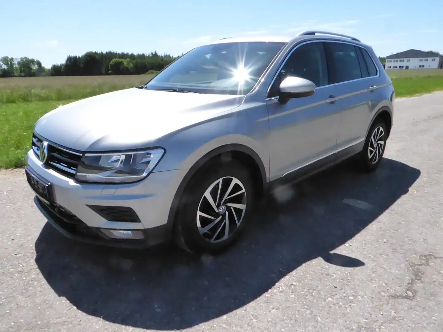 Volkswagen Tiguan Join Start-Stopp,Klimaauto,SHZ,ACC,Spurhalte,AHK Grau - 1
