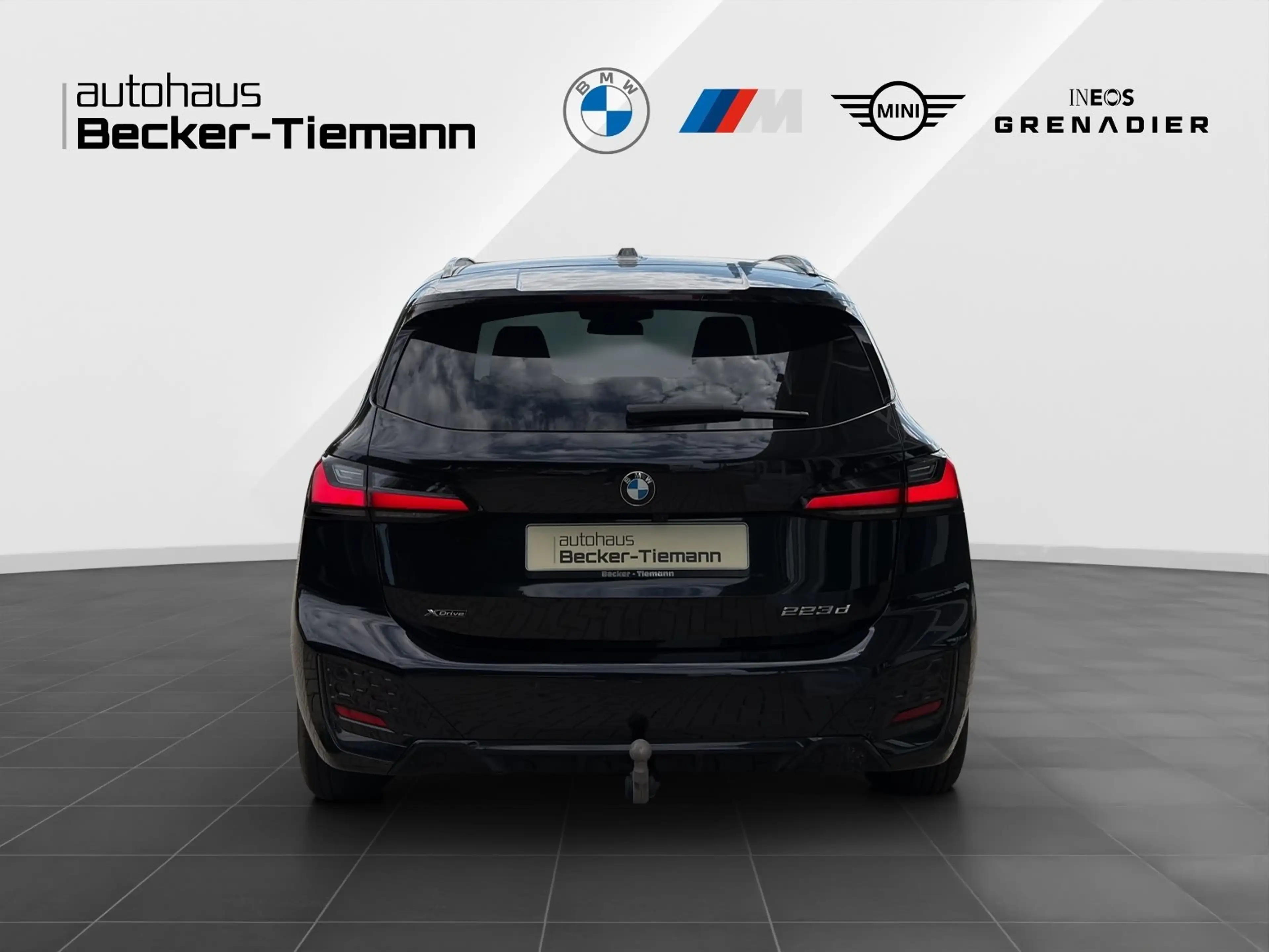 BMW 223 d xDrive Active Tourer 17" / M Paket / AHK / Pano — photo 6