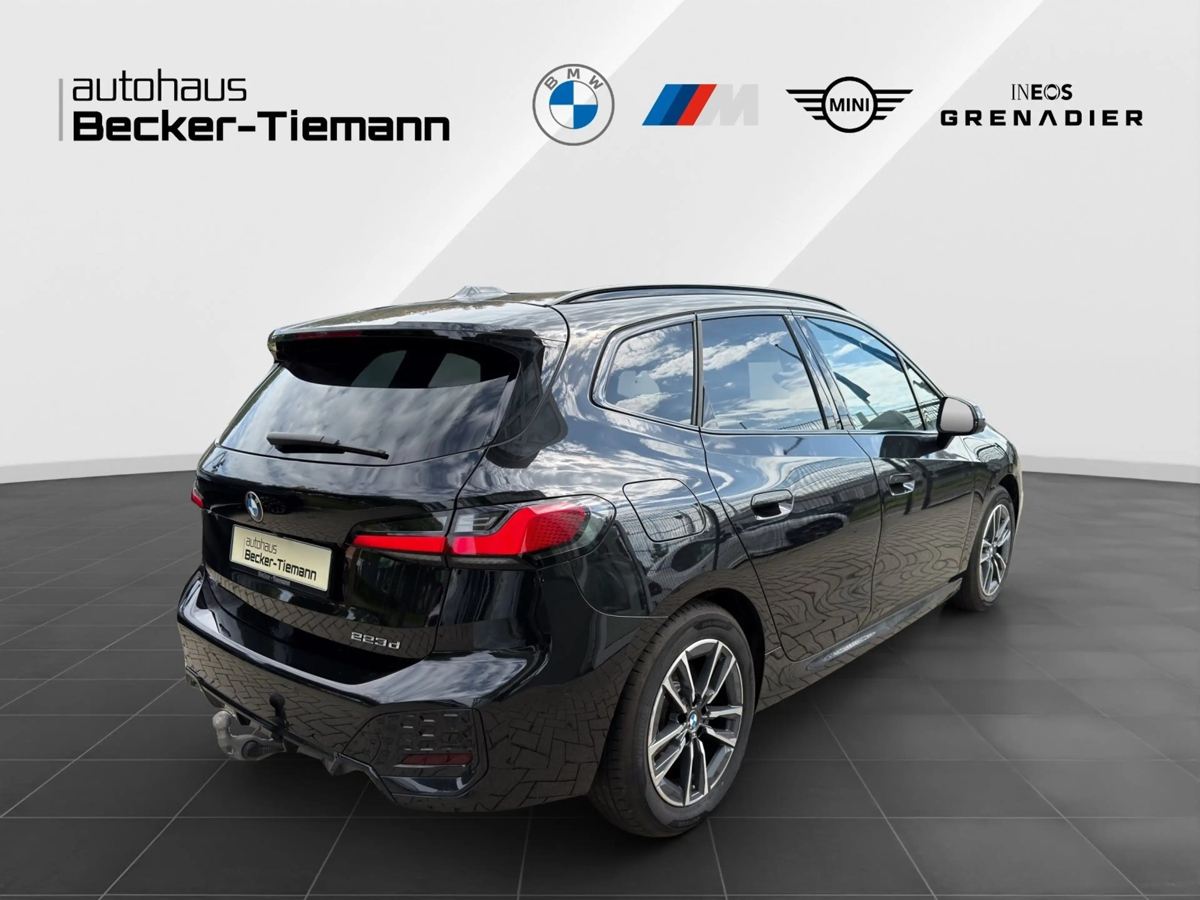 BMW 223 d xDrive Active Tourer 17" / M Paket / AHK / Pano — photo 7
