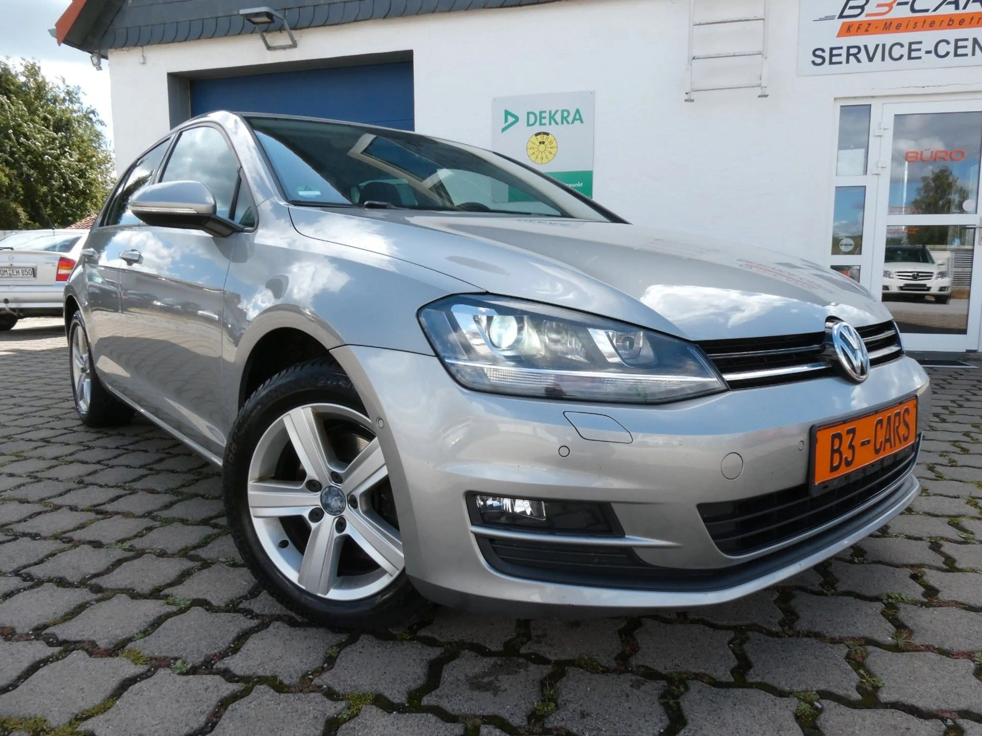 Volkswagen Golf VII Lim. Comfortline BMT #XENON#SHZ#AHK#