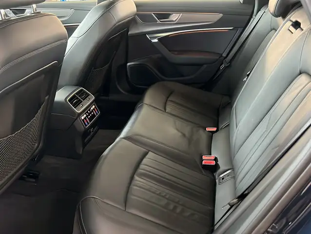 Audi A6 view 8