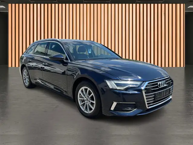 Audi A6 view 16