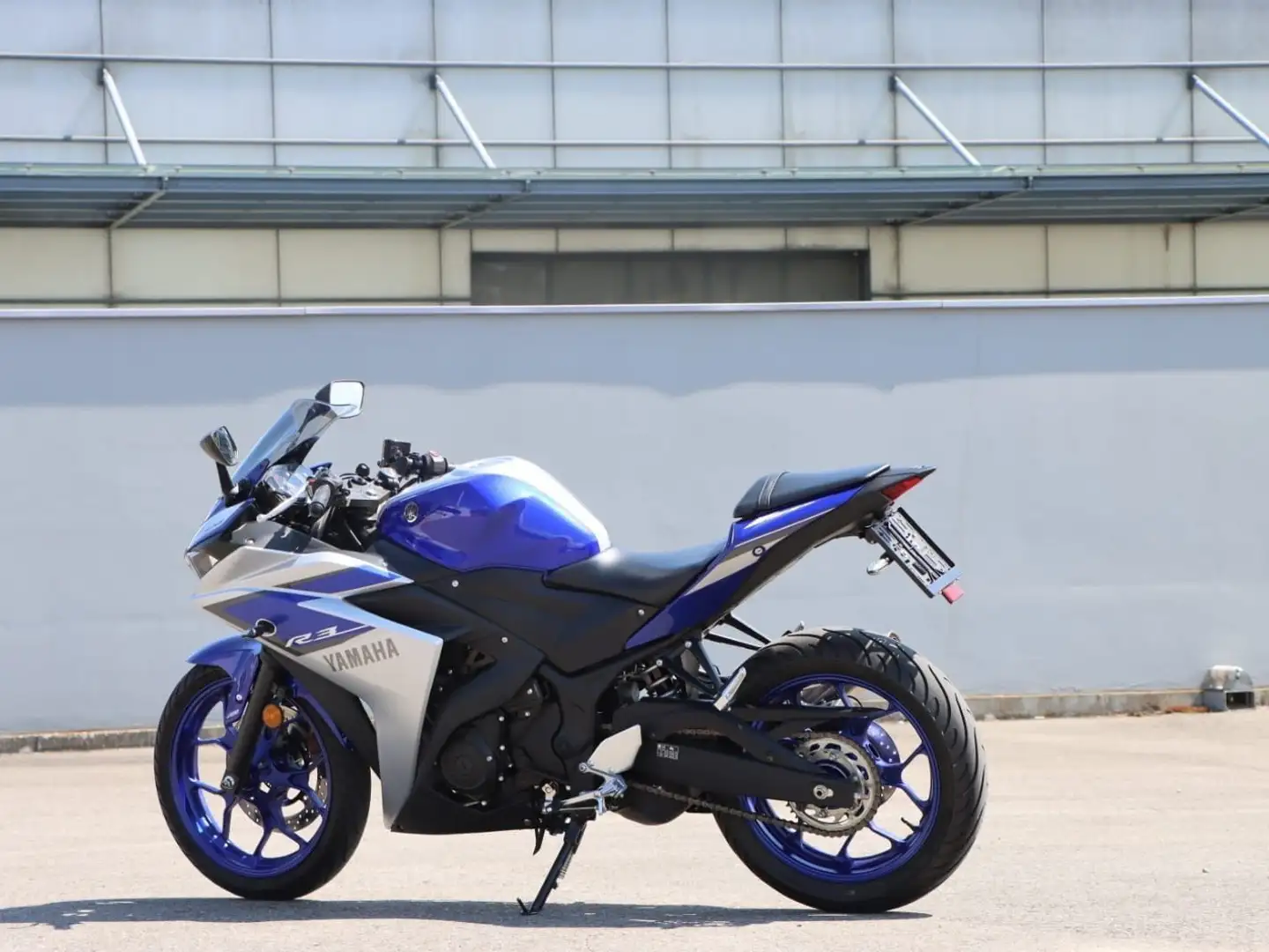 Yamaha YZF-R3 Albastru - 2
