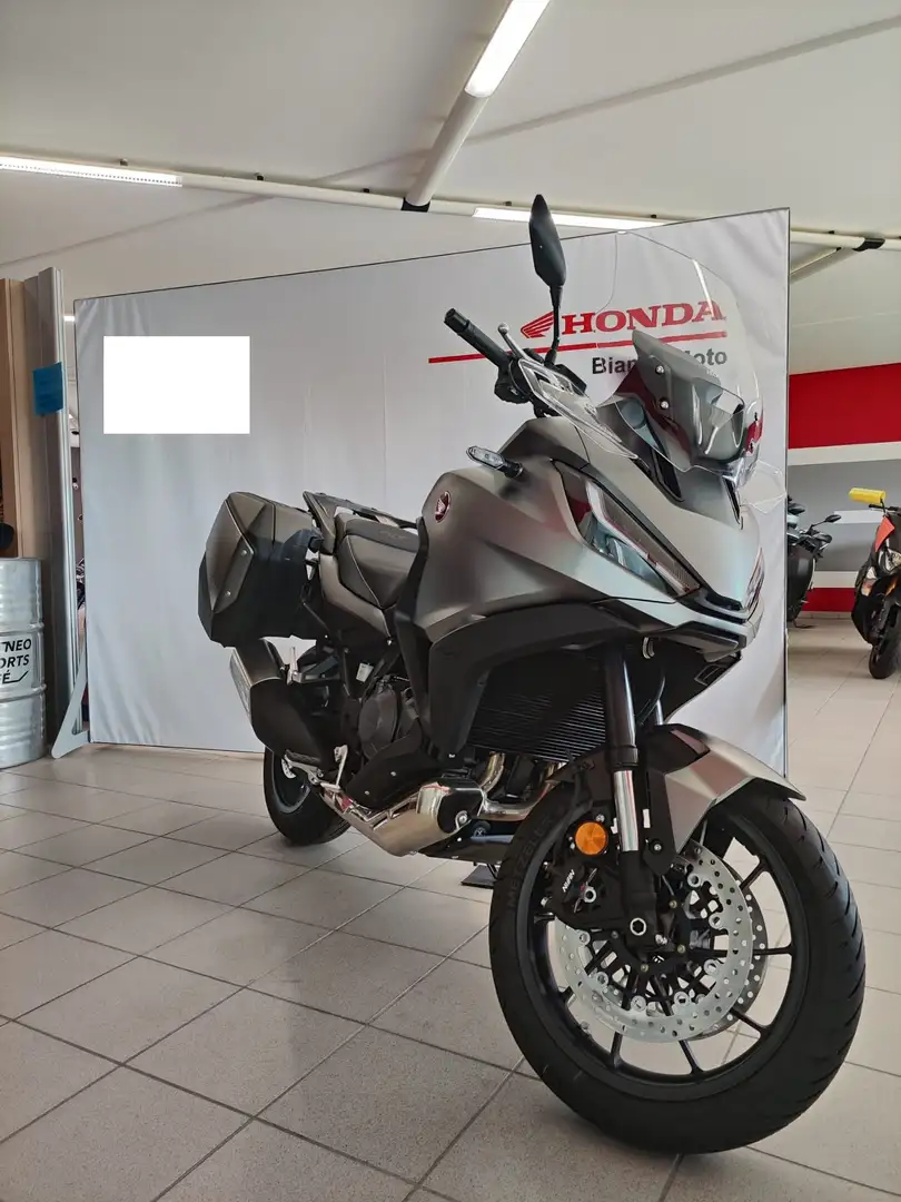Honda NT 1100 Abs manuale Gris - 1