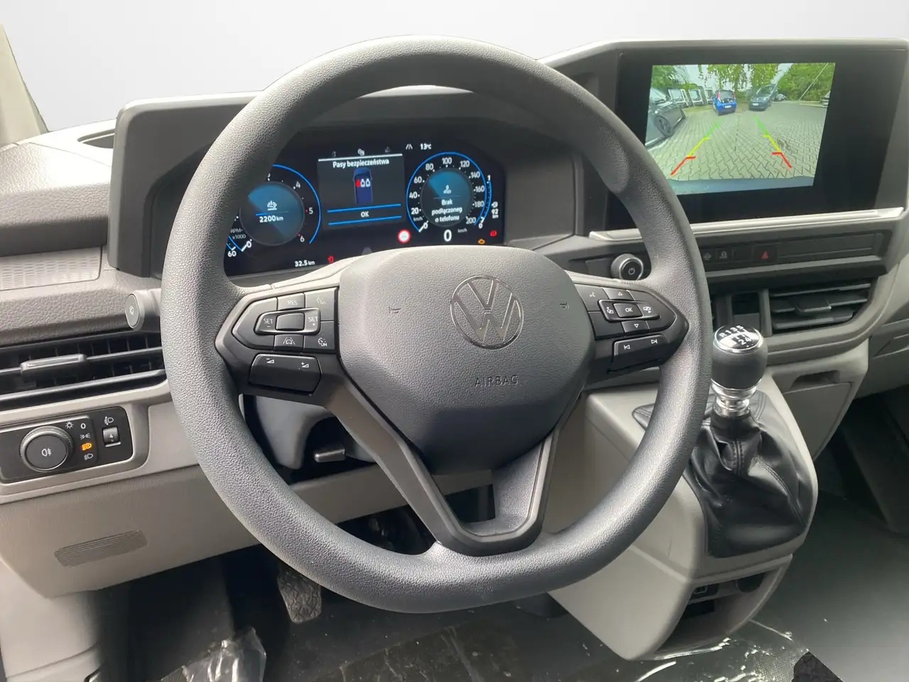 Volkswagen T7 Transporter Kasten 2.0 TDI LR 9