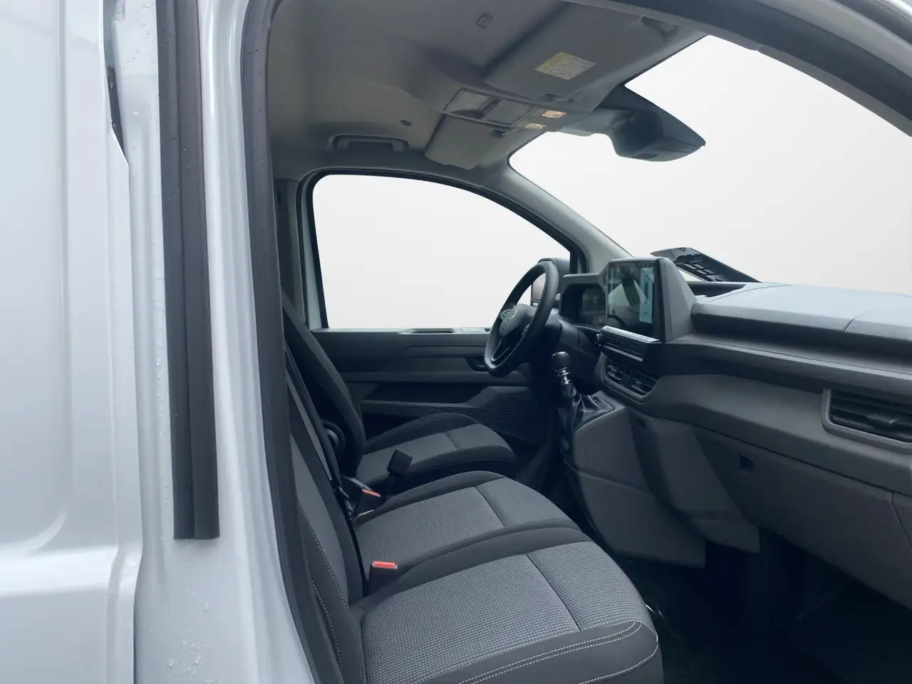 Volkswagen T7 Transporter Kasten 2.0 TDI LR 13
