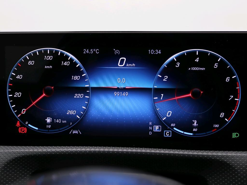 Mercedes-Benz A 180 Business Solution AMG — photo 9
