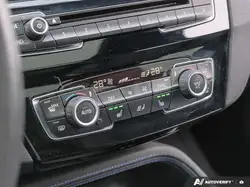 BMW X1 снимка BMW X1