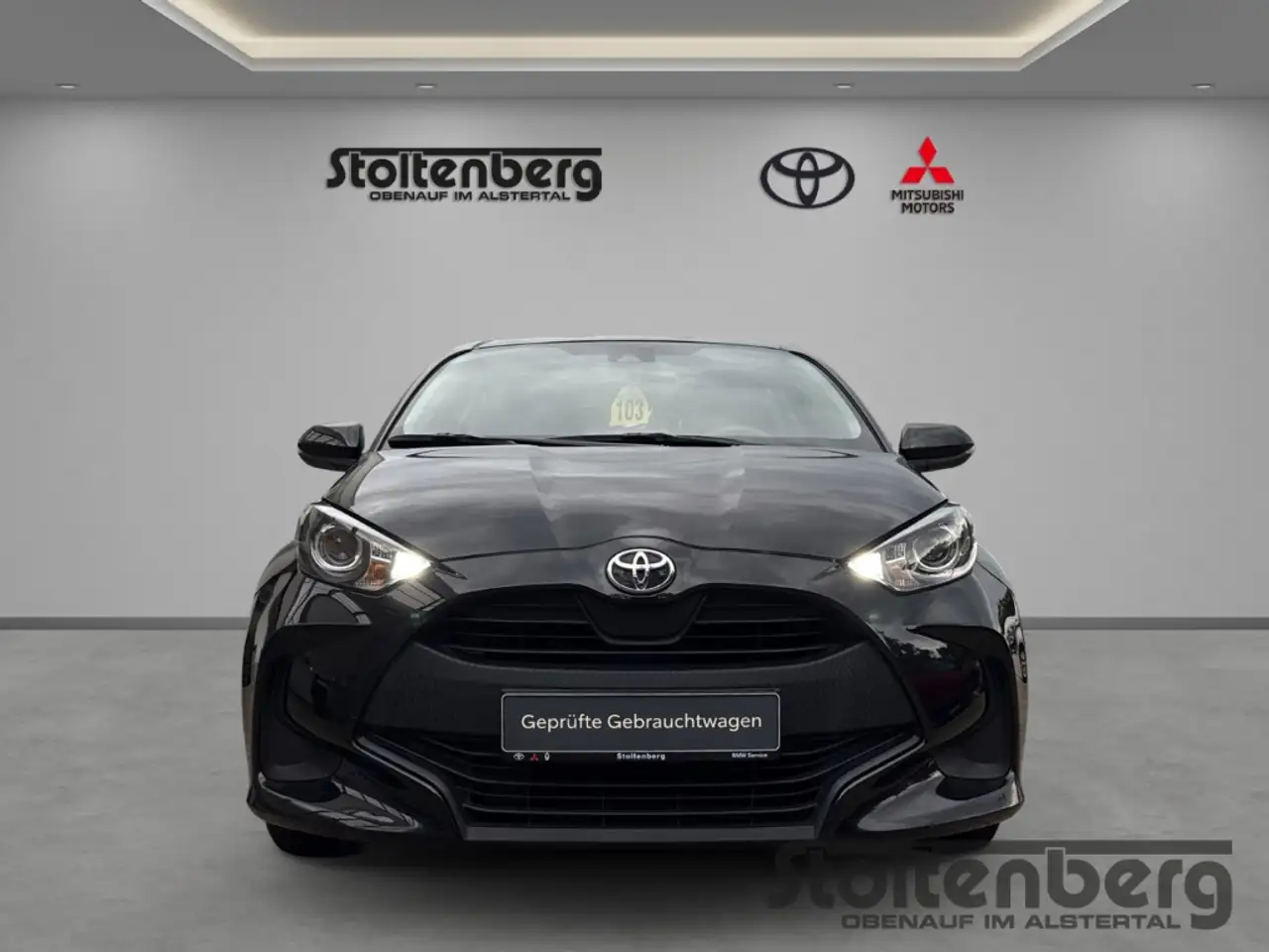 Toyota Yaris 1,0 Basis Soundpaket Ganzjahresreifen, миниатюра 5
