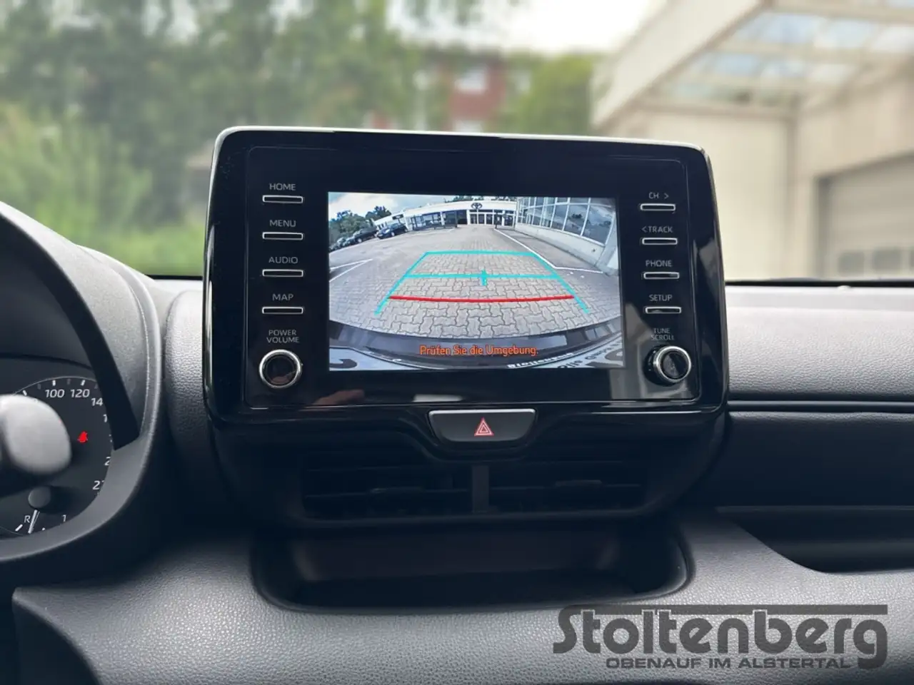 Toyota Yaris 1,0 Basis Soundpaket Ganzjahresreifen, миниатюра 15