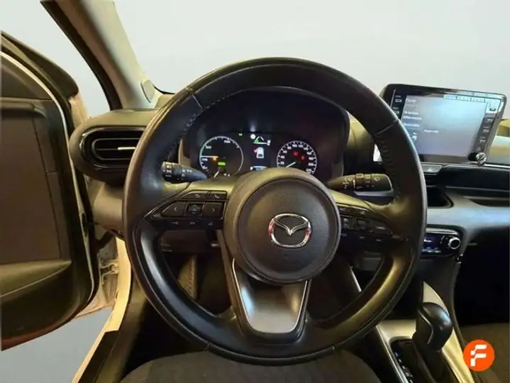 Mazda 2023, foto 11