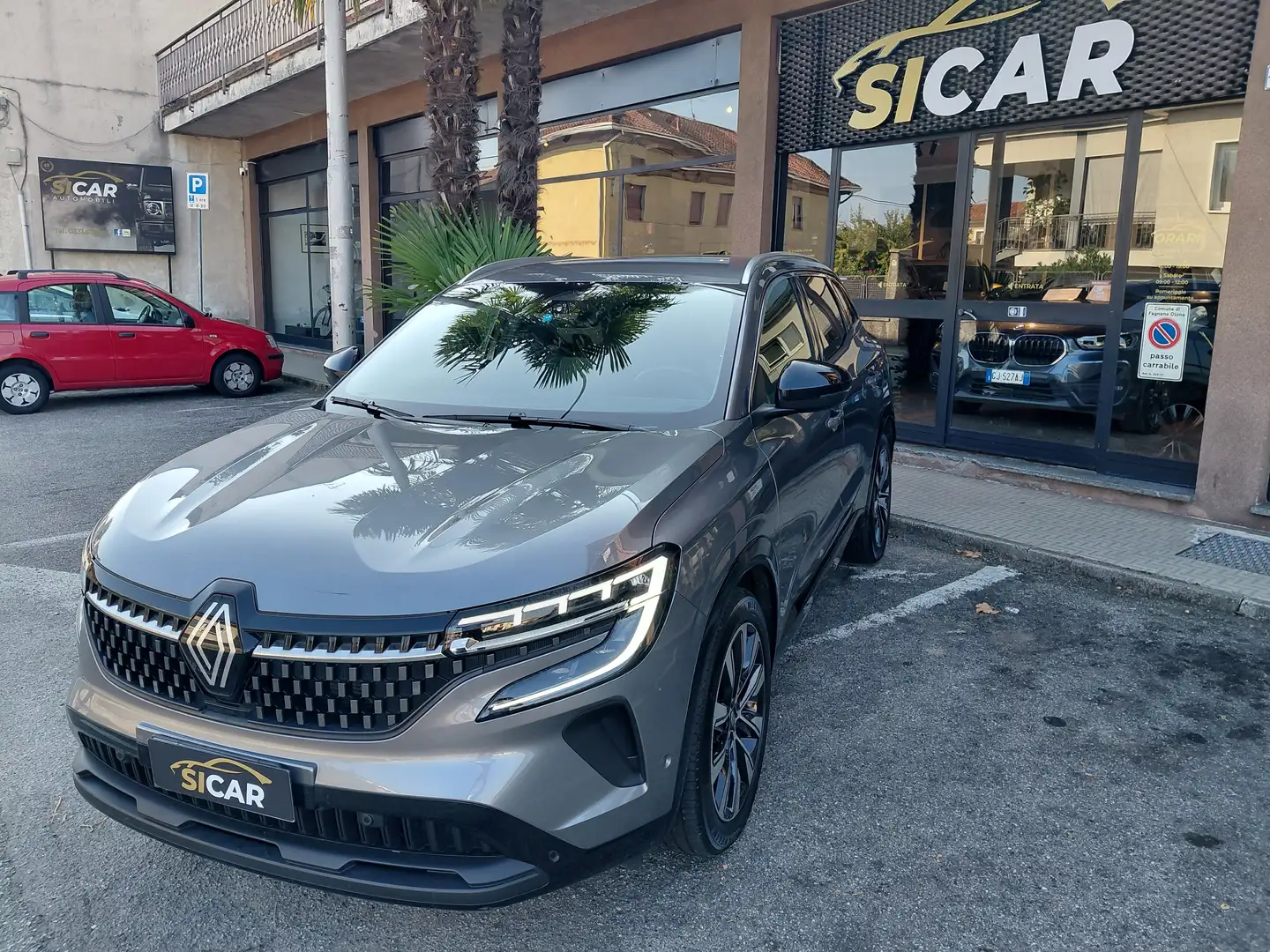 Renault Austral Austral 1.2 E-Tech full hybrid Techno 200cv auto Gris - 2