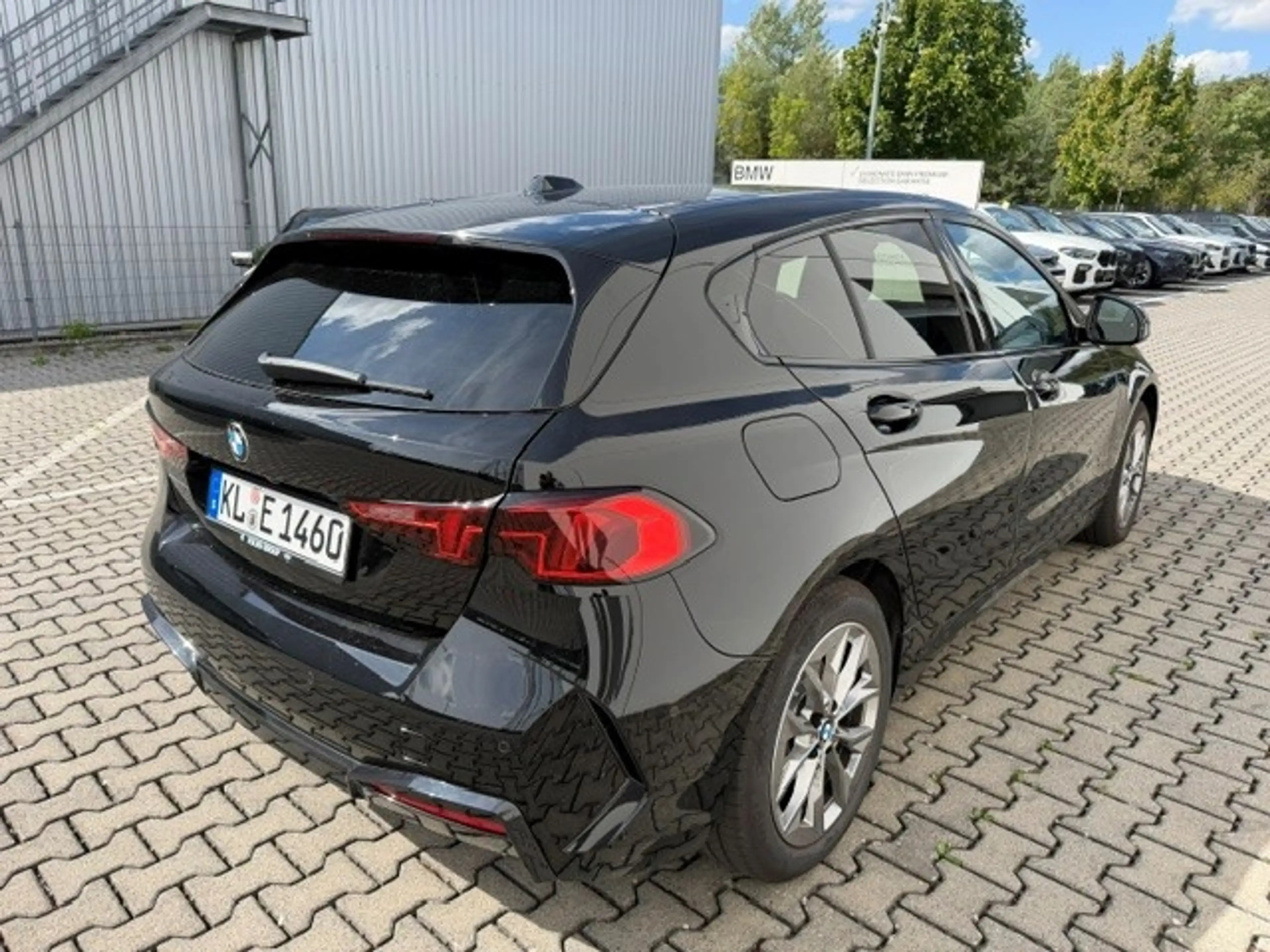 BMW 120 AHK-abnehmbar AHK Navi Digitales Cockpit LED Mehrz — photo 5