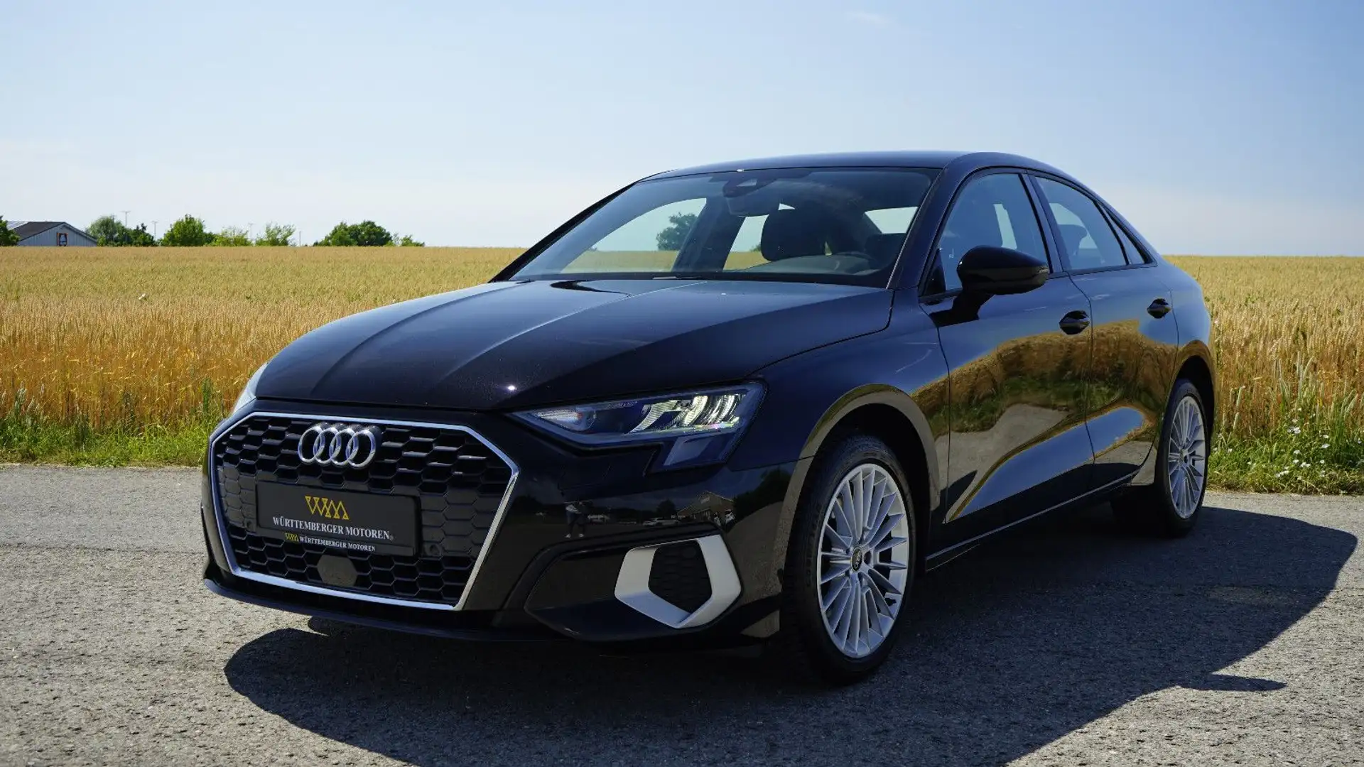 Audi A3 Limo 35 TDI advanced*LED*SHZ*NAVI*ACC*PDC* Schwarz - 1