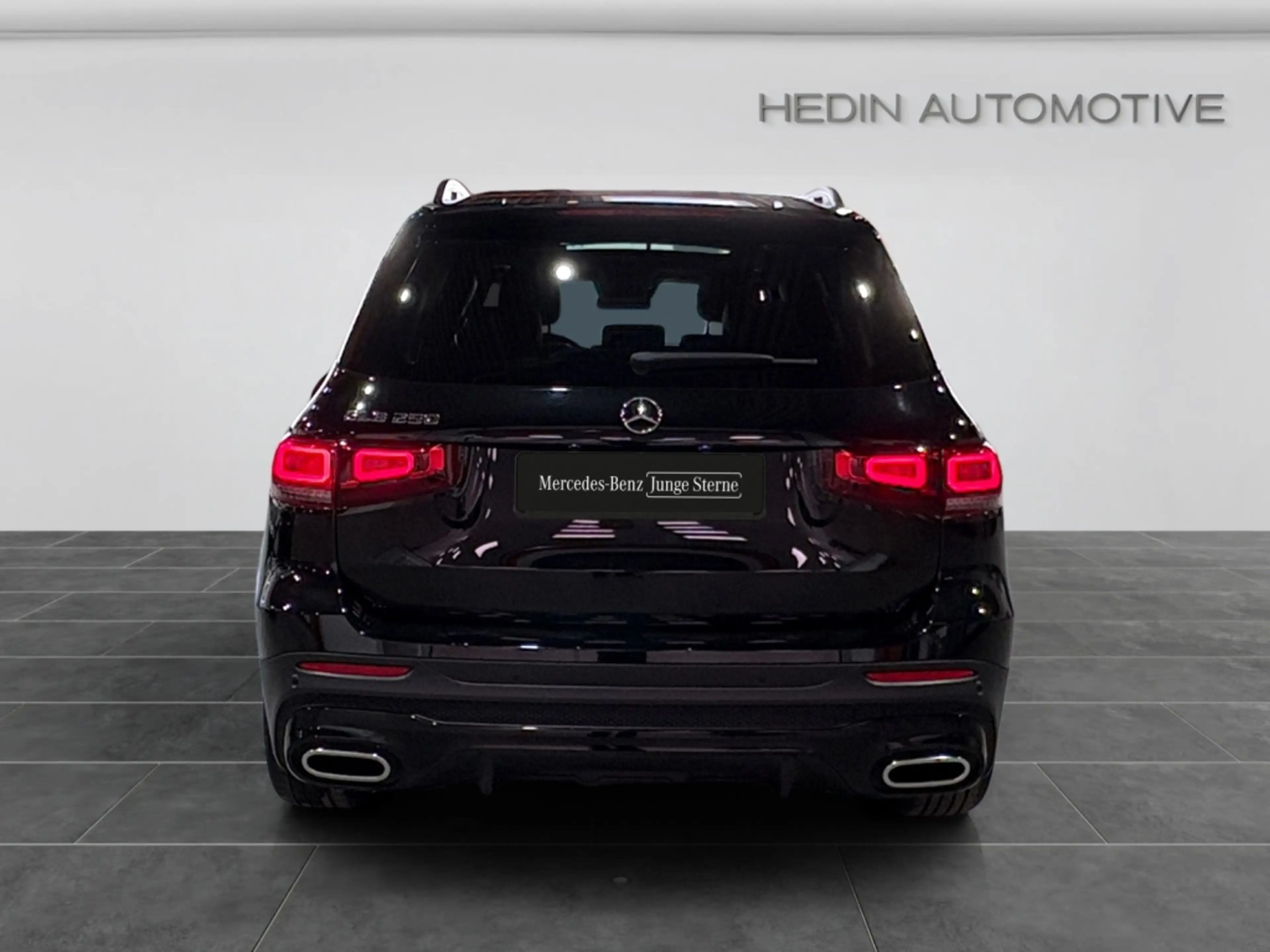 Mercedes-Benz GLB 250 AMG|NIGHT|PANO|KAM|LED|AHK|CarPlay|AMBI — photo 5