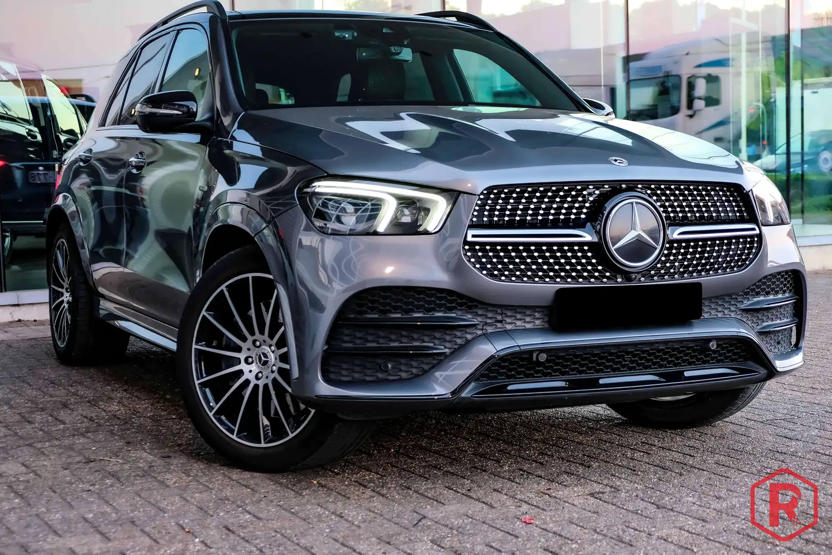 Mercedes-Benz GLE 350 de AMG Burmester Pano 360Camera Gris - 1