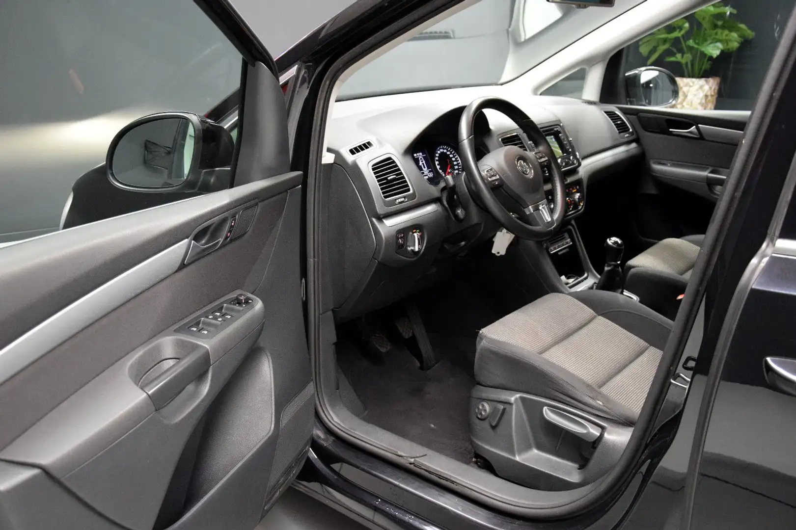 Volkswagen Sharan Comfortline BMT 7-Sitze Navi PDC 2xKlima Noir - 2