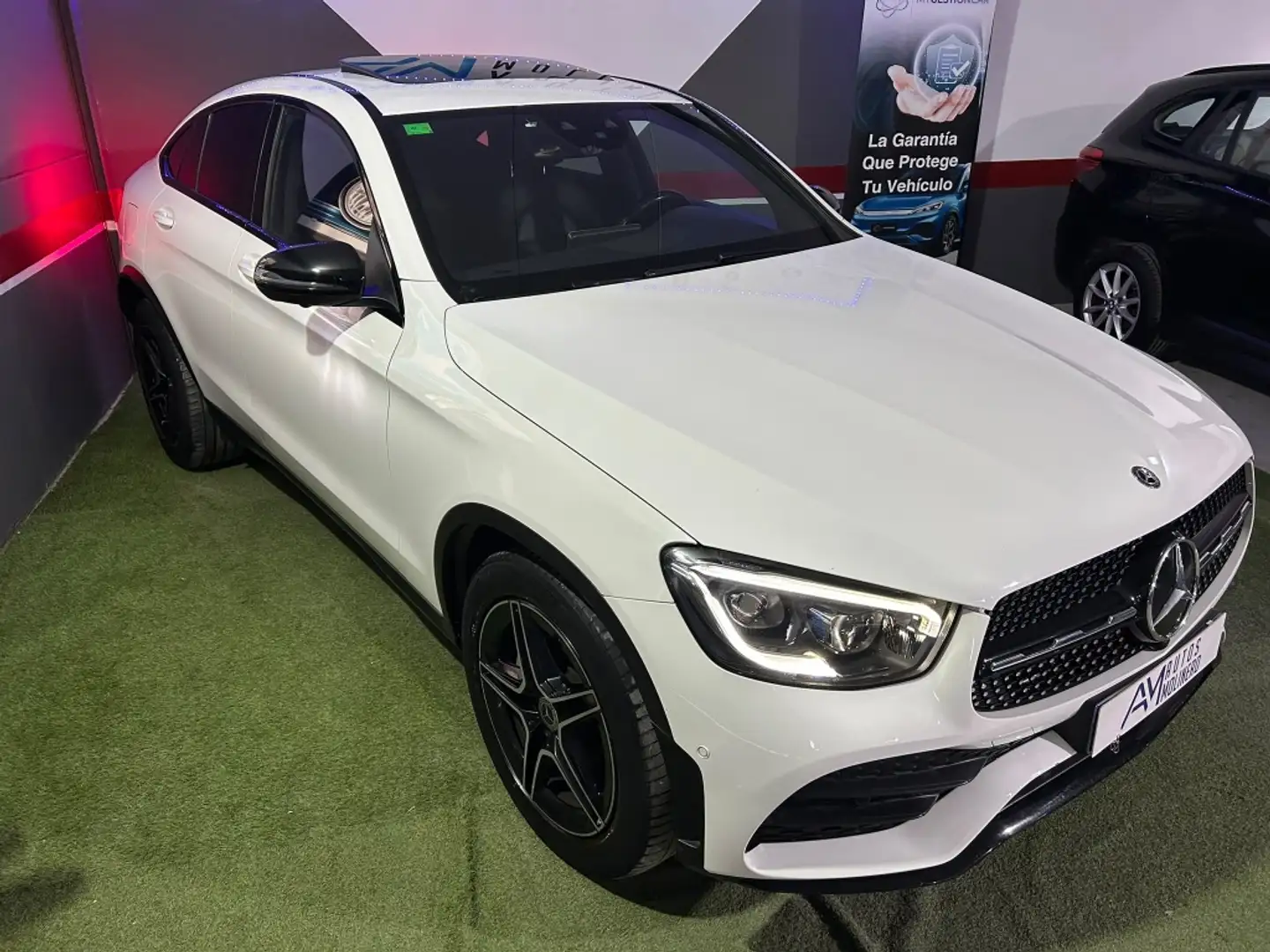 Mercedes-Benz GLC 220 Coupé 220d 4Matic 9G-Tronic Blanco - 2