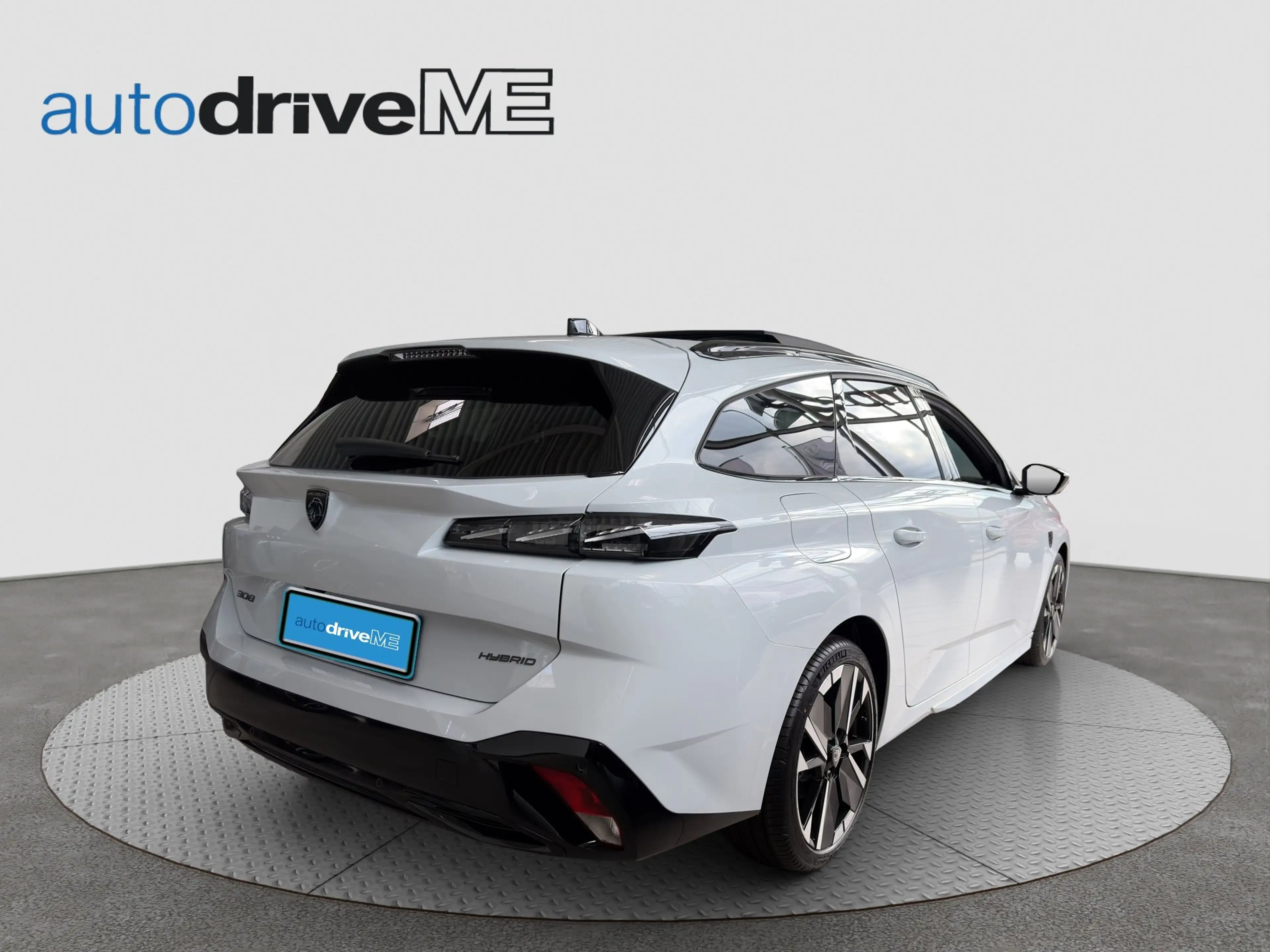 Peugeot 308 SW Hybrid 145 — photo 5