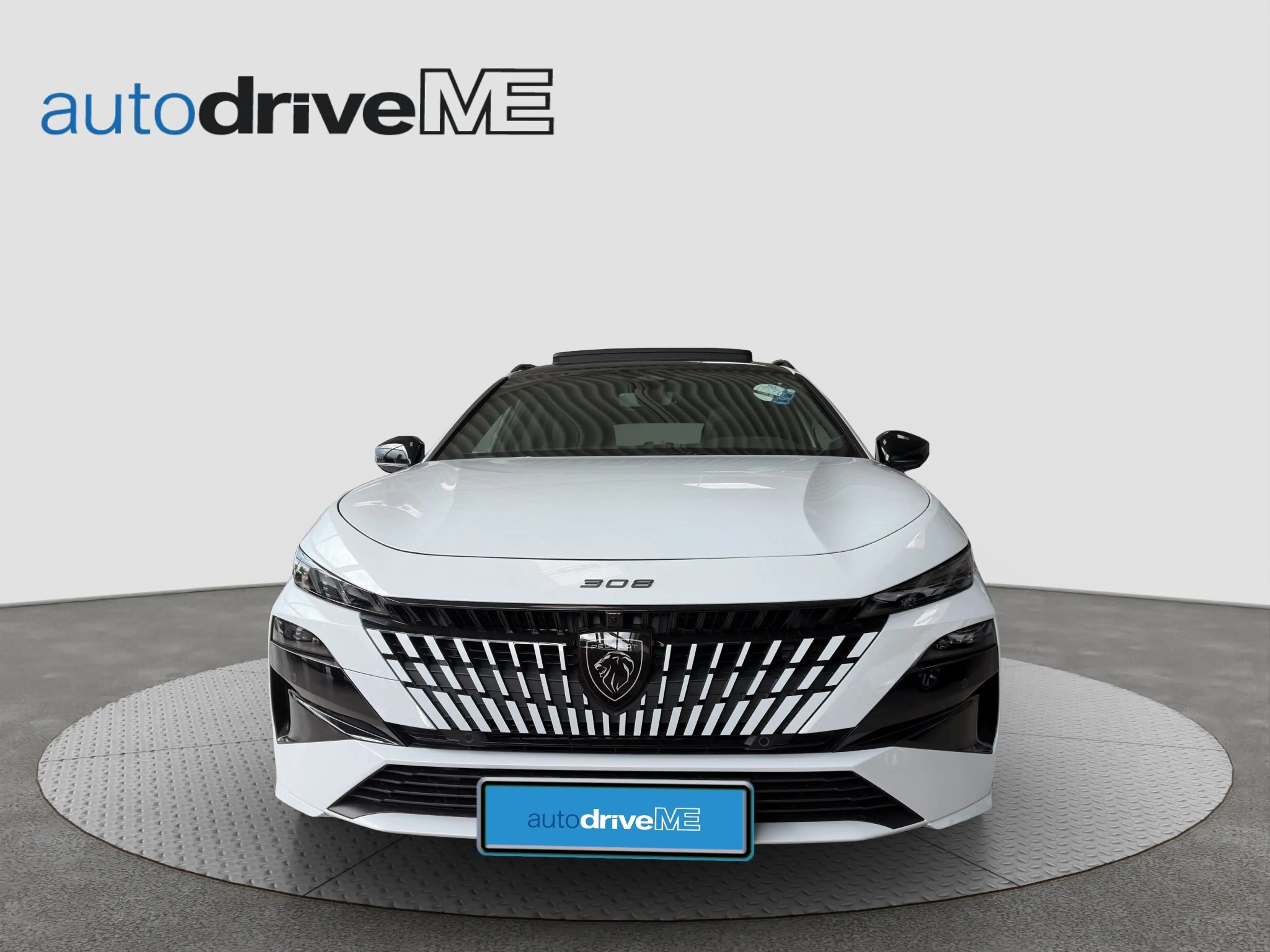 Peugeot 308 SW Hybrid 145 — photo 2