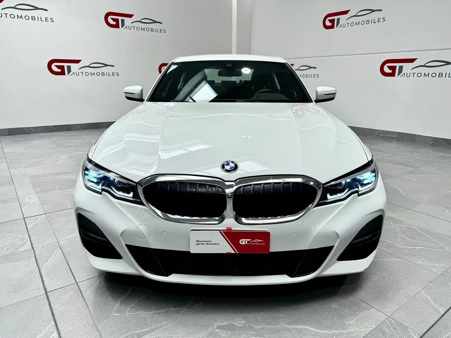 BMW 320 Serie 3 G20 Berlina 320d mhev 48V Msport auto Bianco - 2