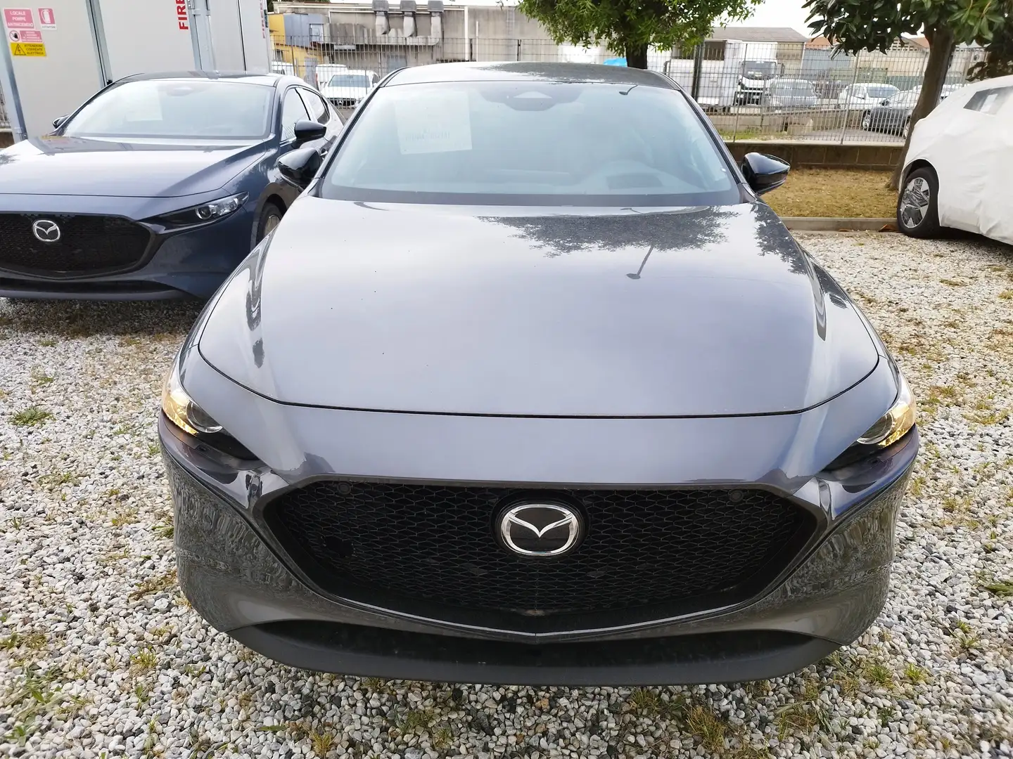 Mazda 3 5p 2.5 m-hybrid Nagisa 140cv Grigio - 2