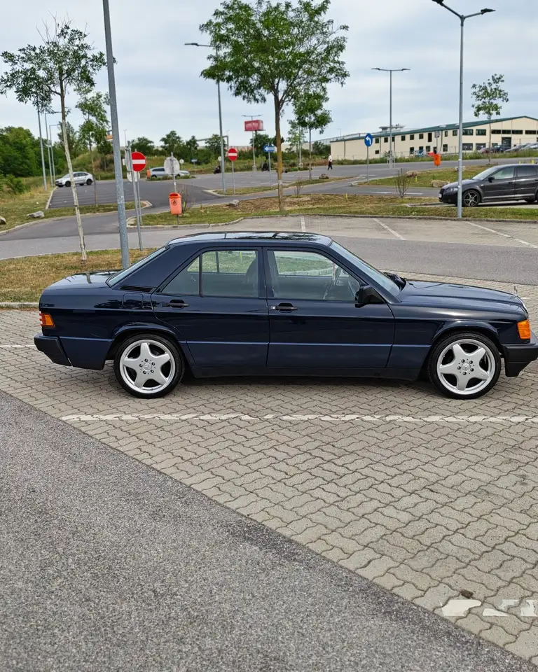 Mercedes-Benz 190 E 1,8, foto 4