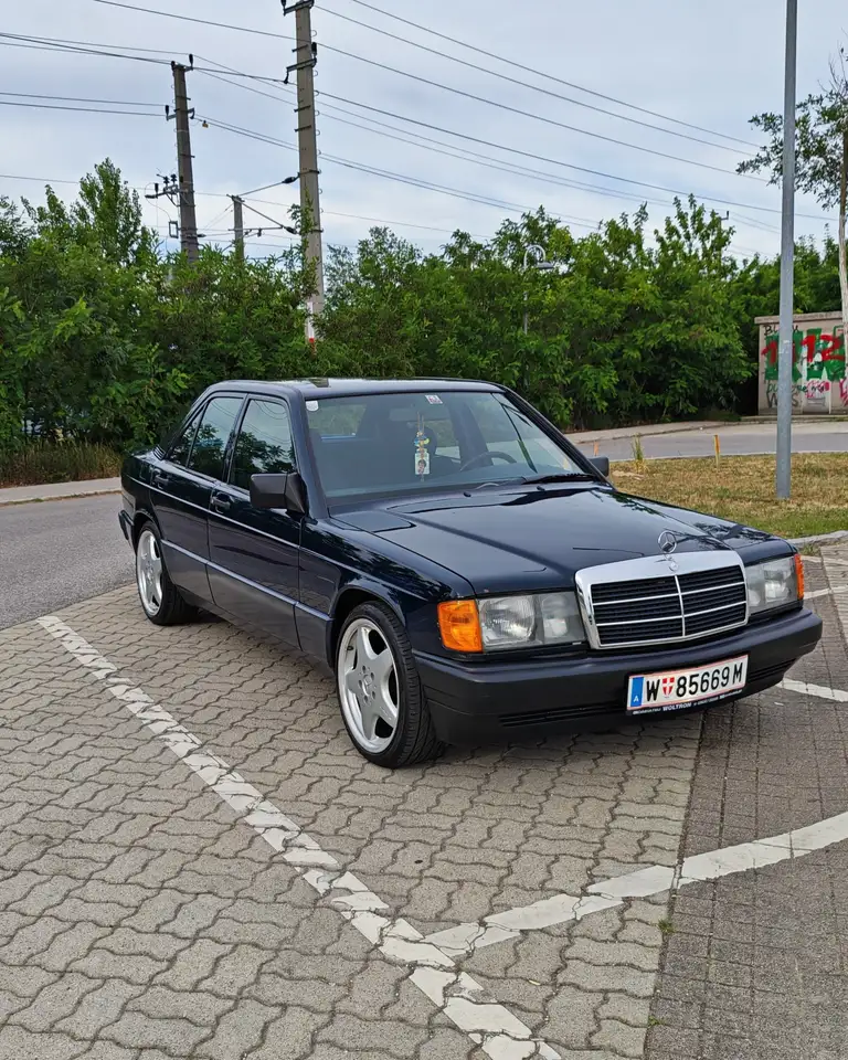 Mercedes-Benz 190 E 1,8, foto 3