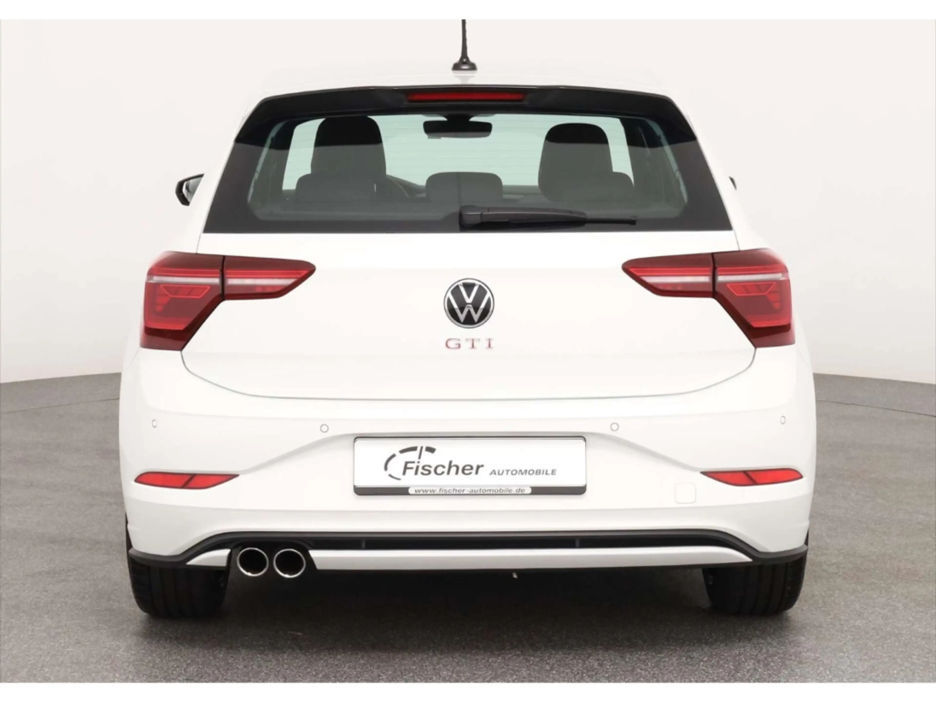 Volkswagen Polo GTI 2.0 TSI — photo 6