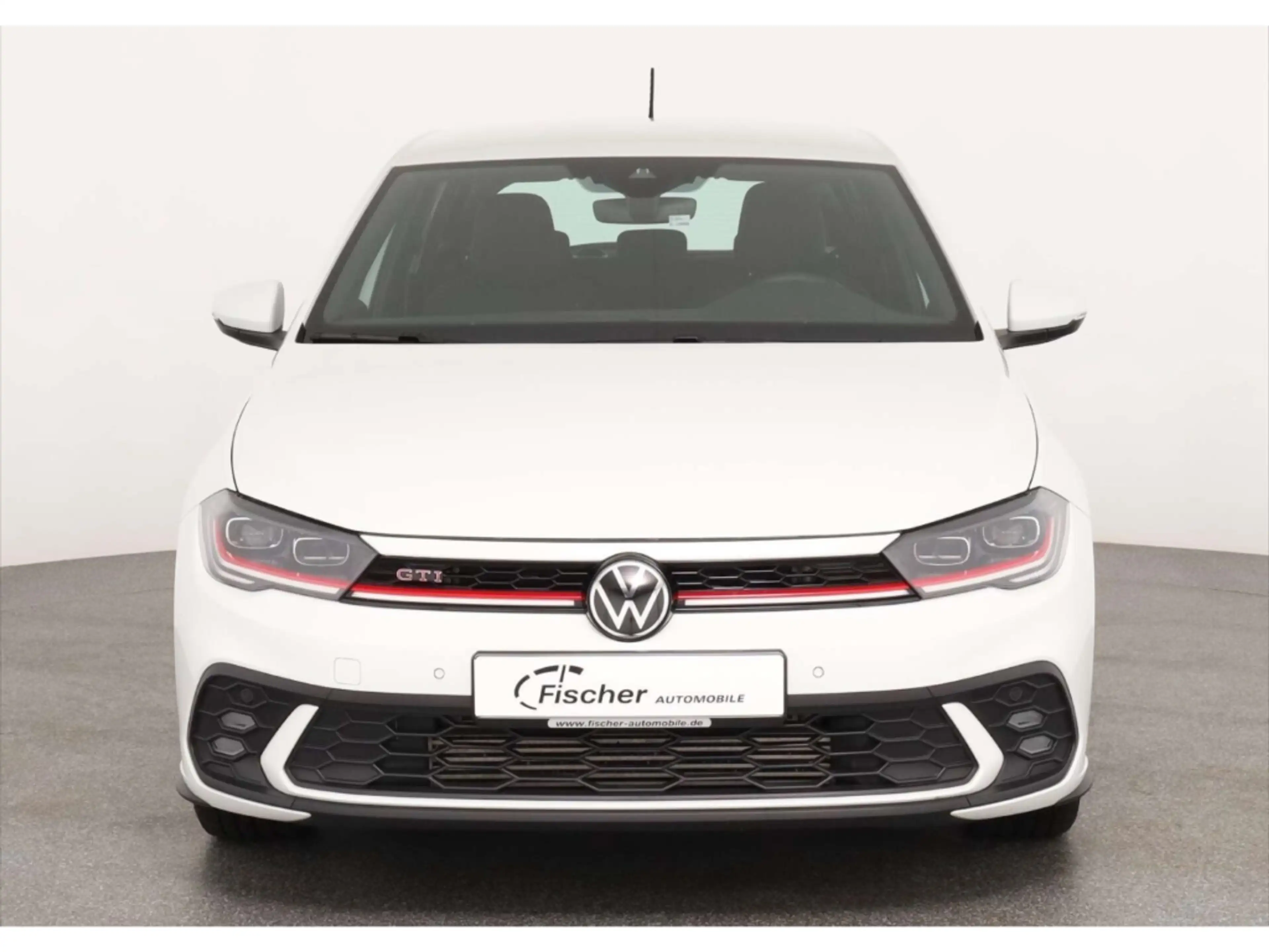 Volkswagen Polo GTI 2.0 TSI — photo 3