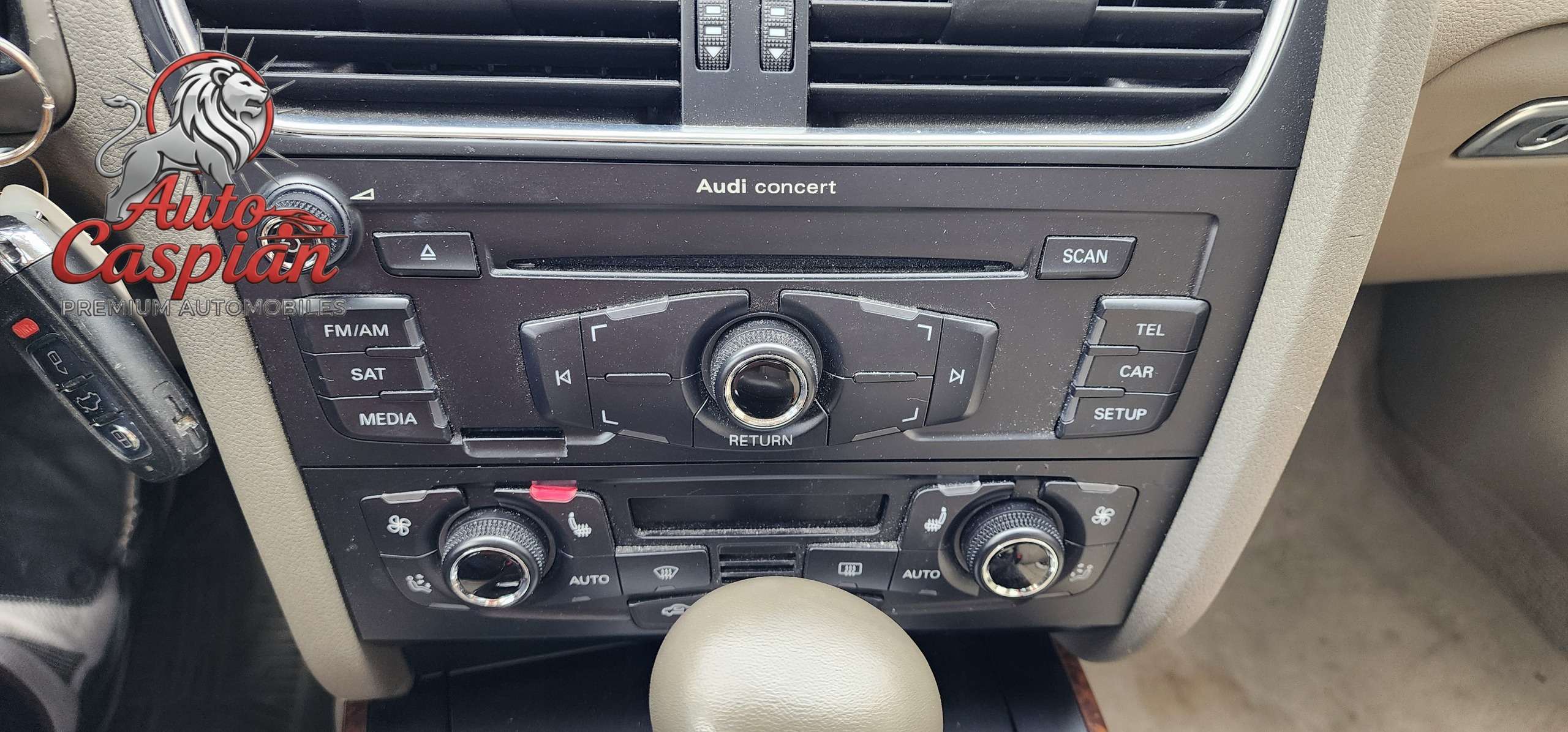 2010 Audi A5 Quattro 2.0T thumb 12