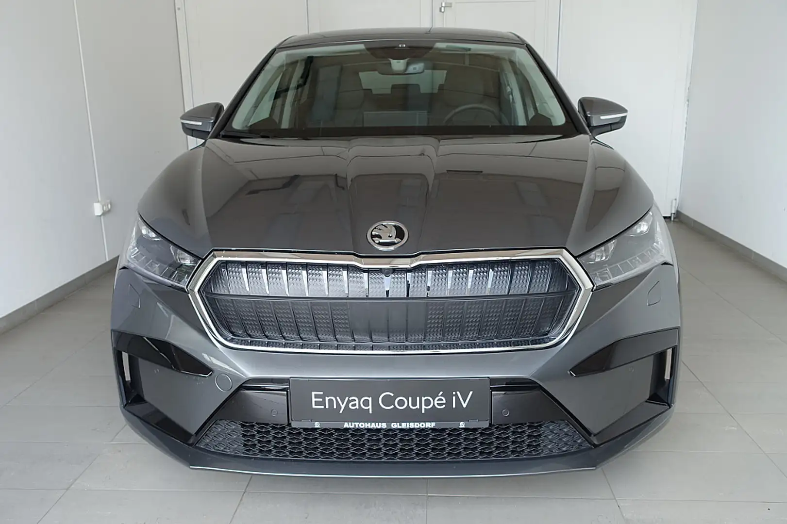 Skoda Enyaq Coupe iV 80 82kWh Grau - 2