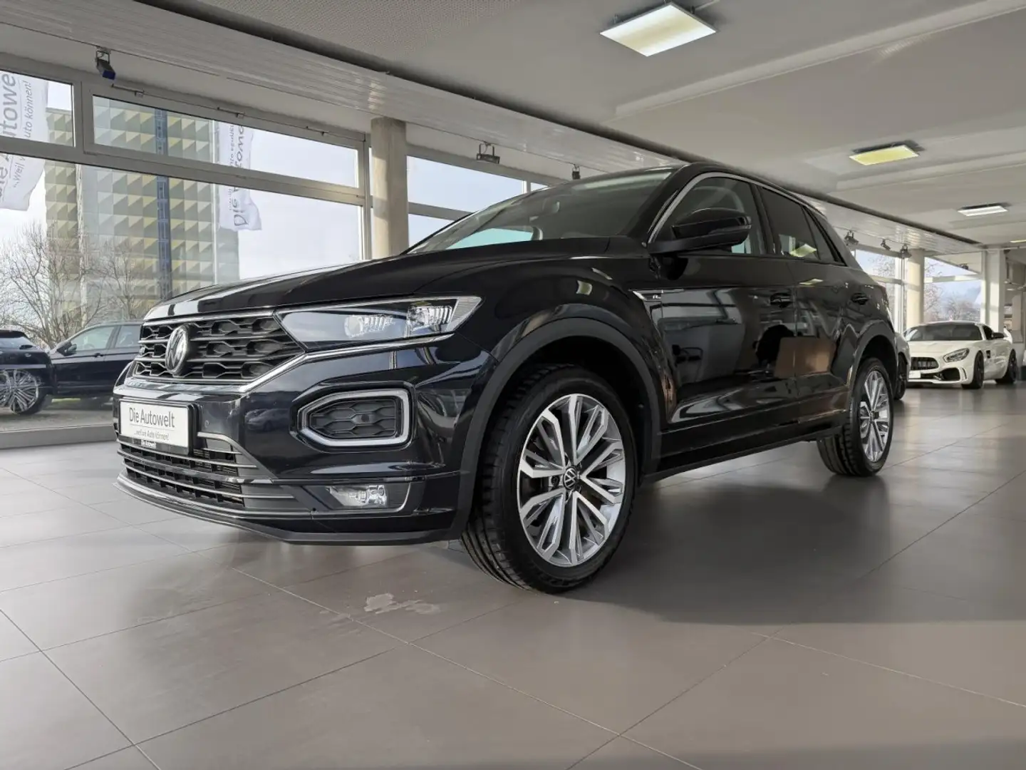 Volkswagen T-Roc 1.5 TSI DSG R-LINE NAVI LED ACC SHZG R-KAM Klima Schwarz - 2