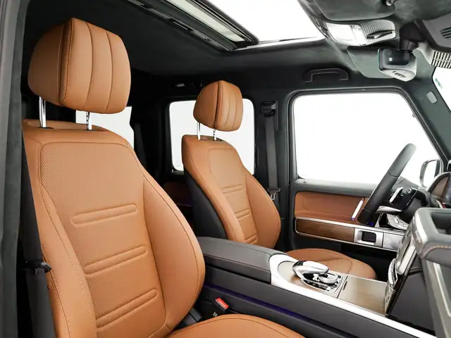 Mercedes-Benz G-Class view 10