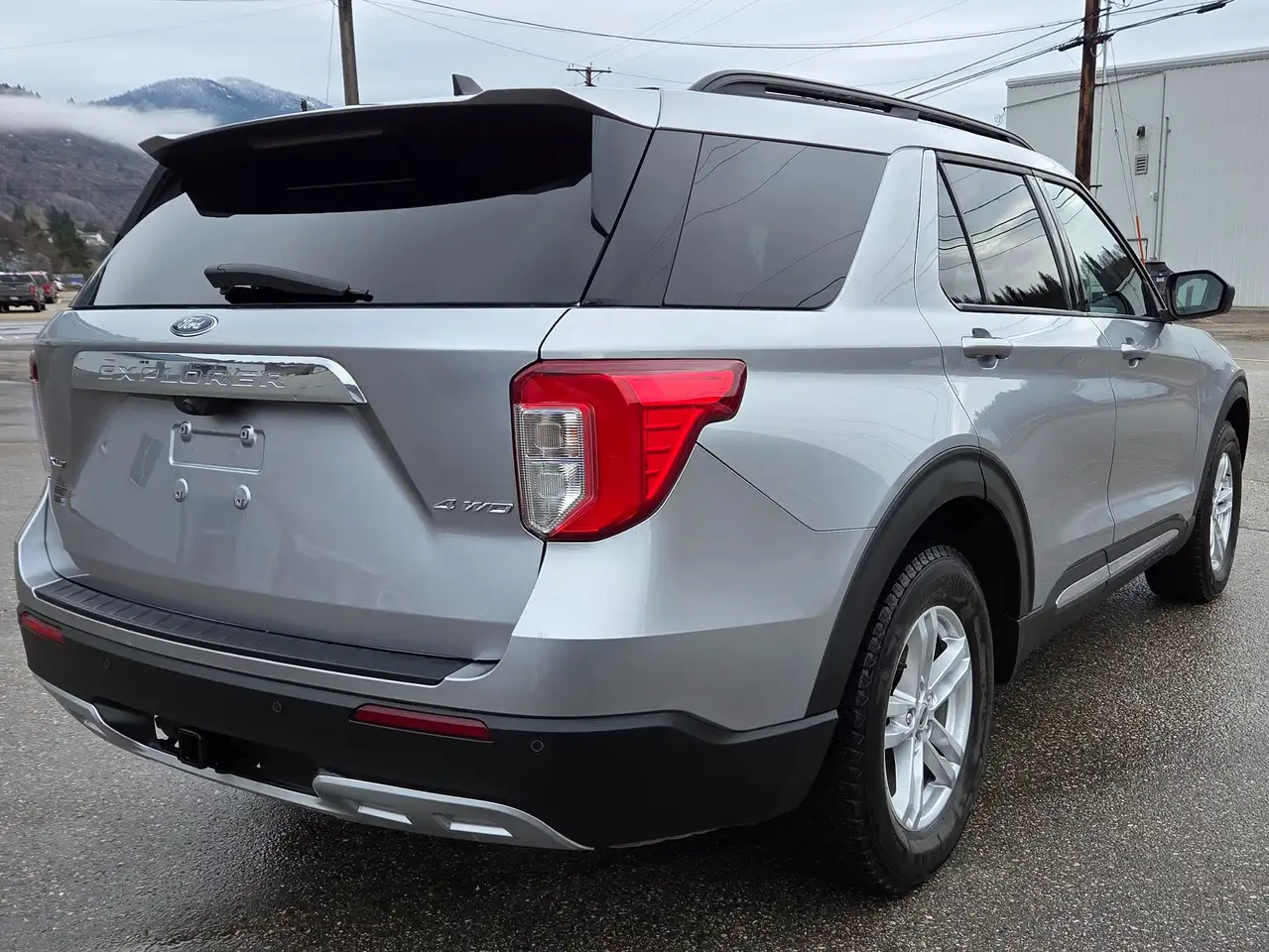 Ford Explorer снимка Ford Explorer