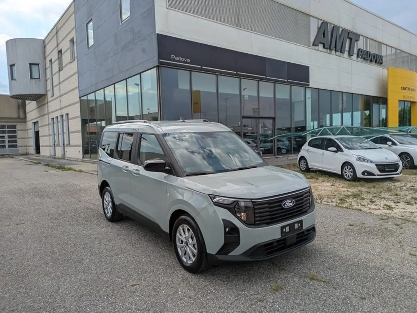 Ford Tourneo Courier 125CV EcoBoost Titanium PRONTA CONSEGNA Gris - 1