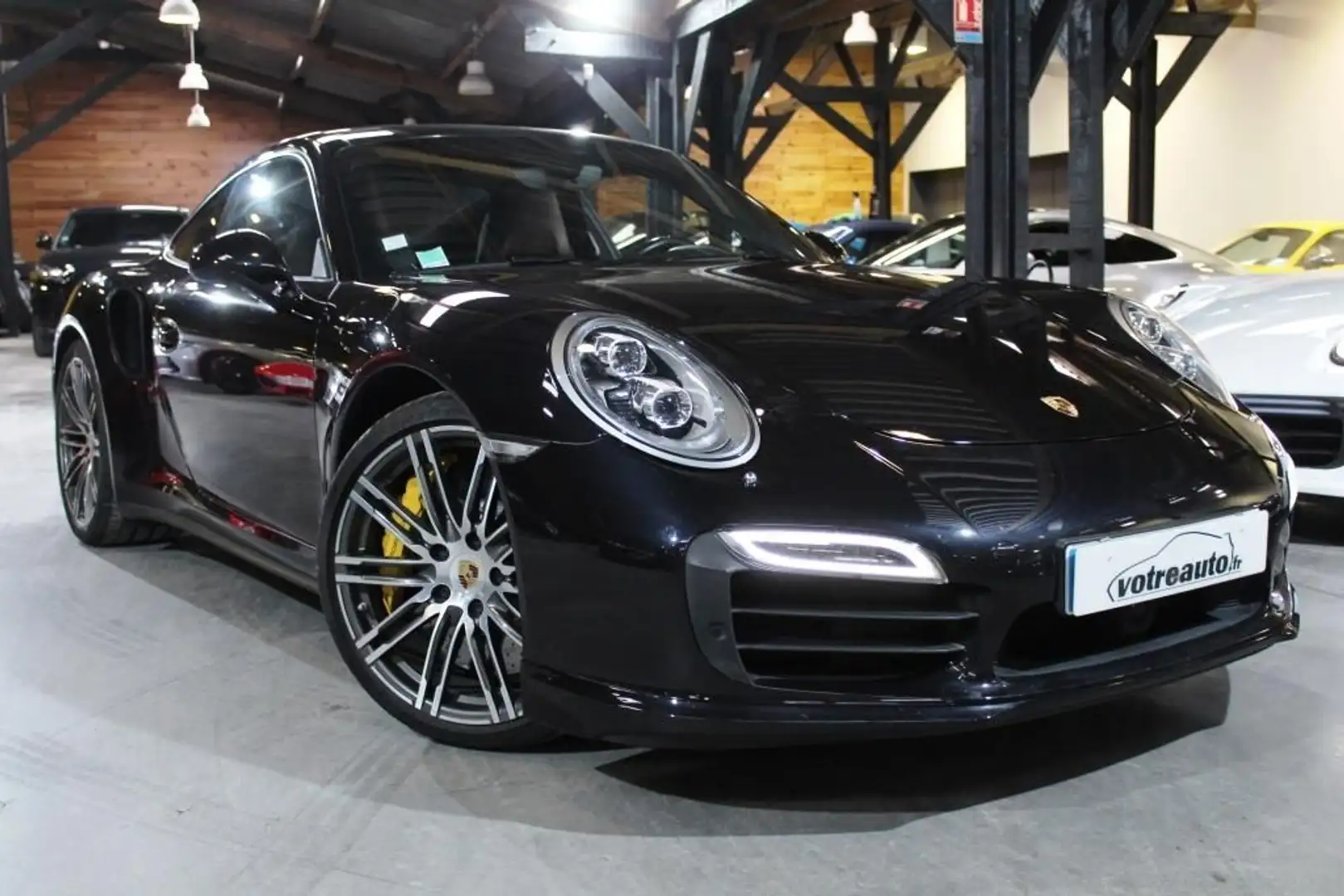 Porsche 911 (991) 3.8 560 TURBO S Schwarz - 1