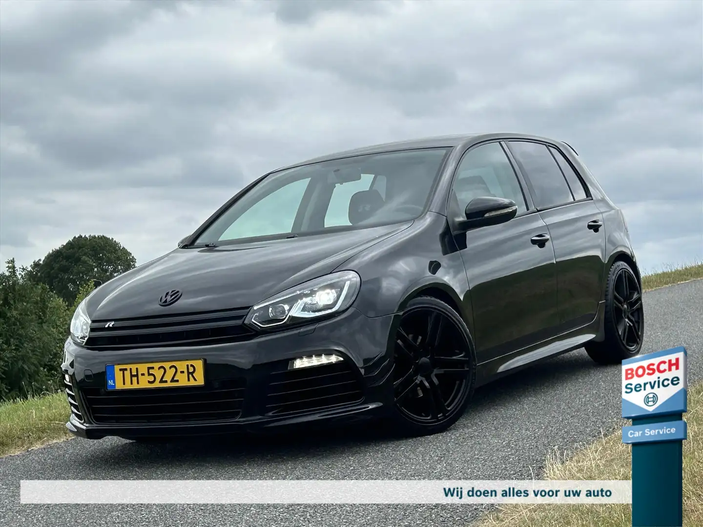 Volkswagen Golf 1.6 R pakket! / bluetooth / airco / led verlichtin Zwart - 1