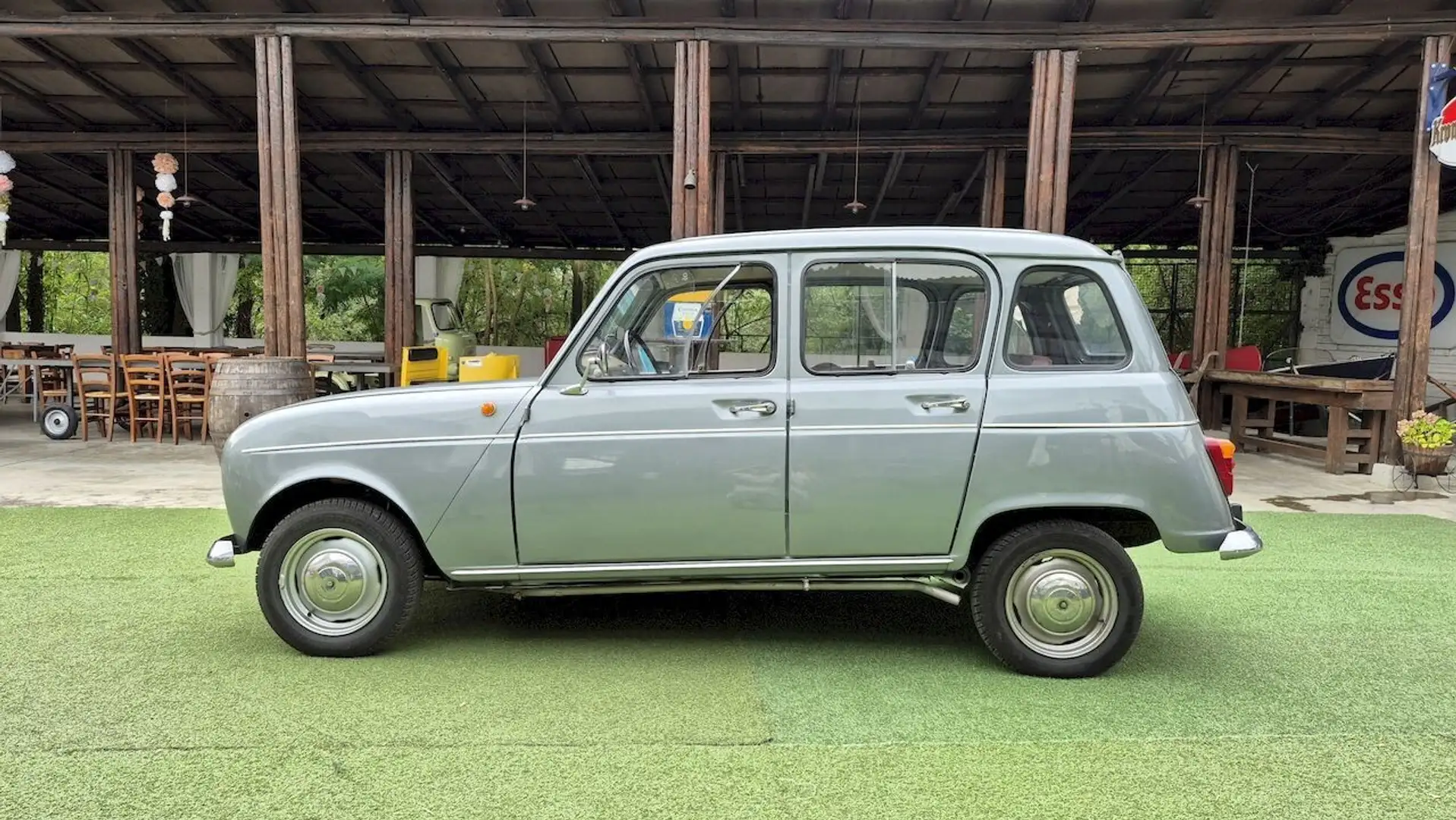 Renault R 4 Export Plateado - 1