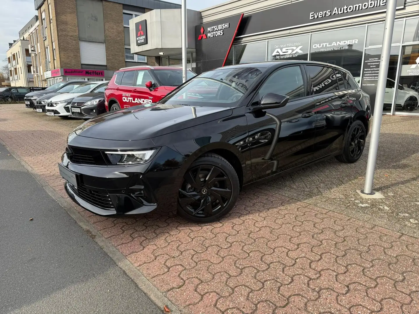 Opel Astra 1.2 GS *HUD*LED*PDC*SHZ*AHK Noir - 2