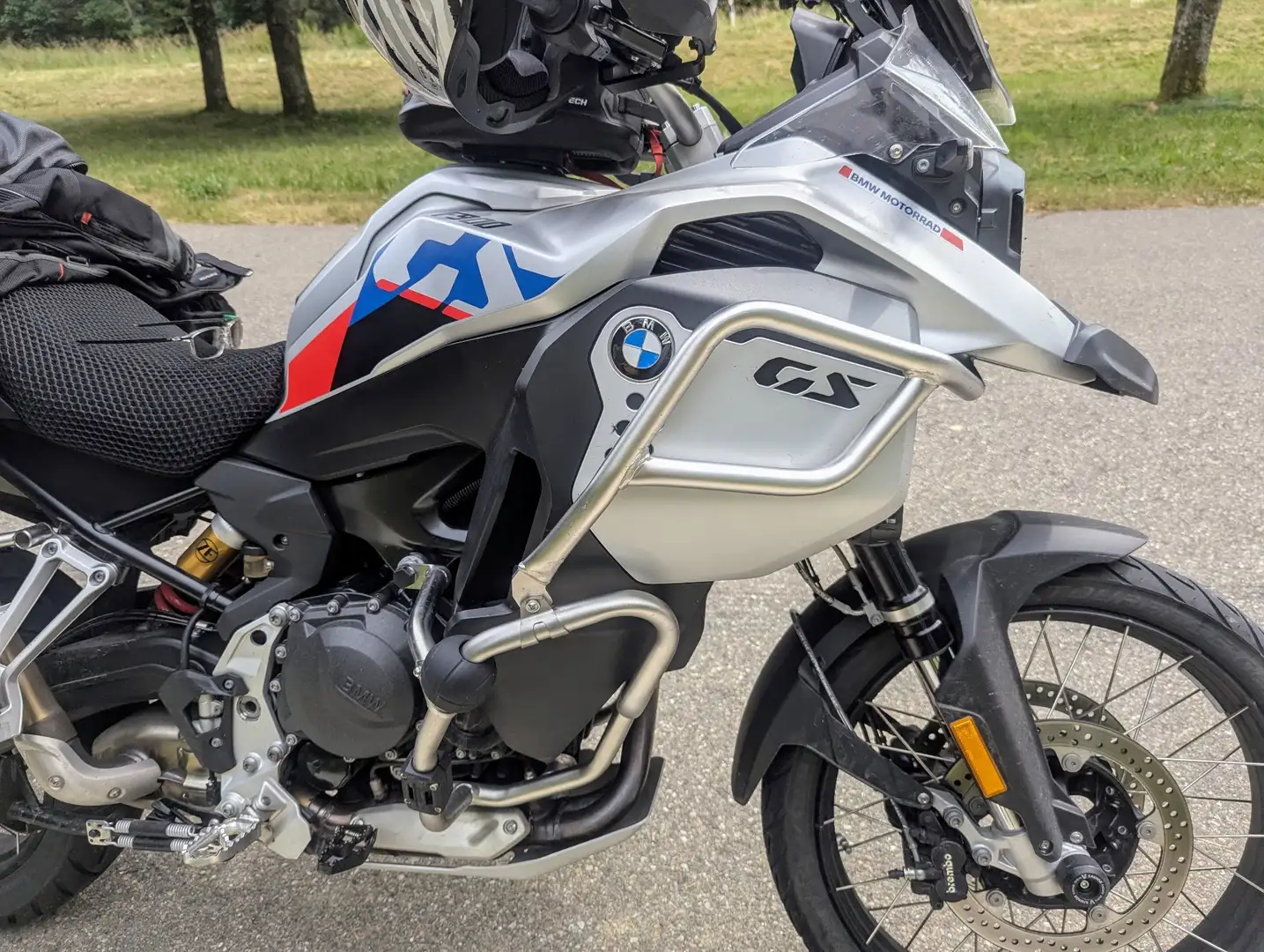BMW F 900 GS Adventure ride pro package Ezüst - 1