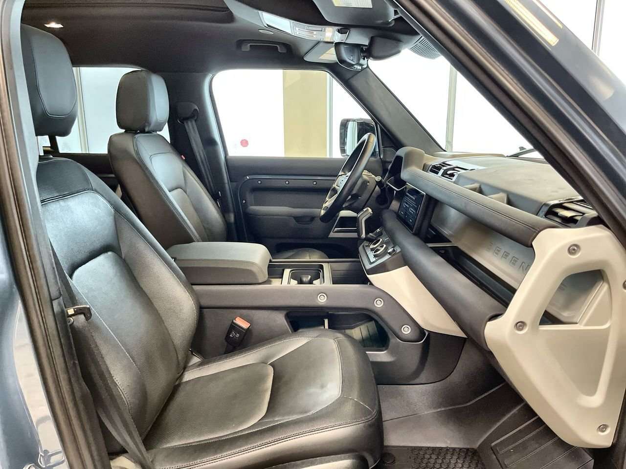 2023 Land Rover Defender 110 P400 X-Dynamic SE Meridian Audio, Air Ride, Ad thumb 33