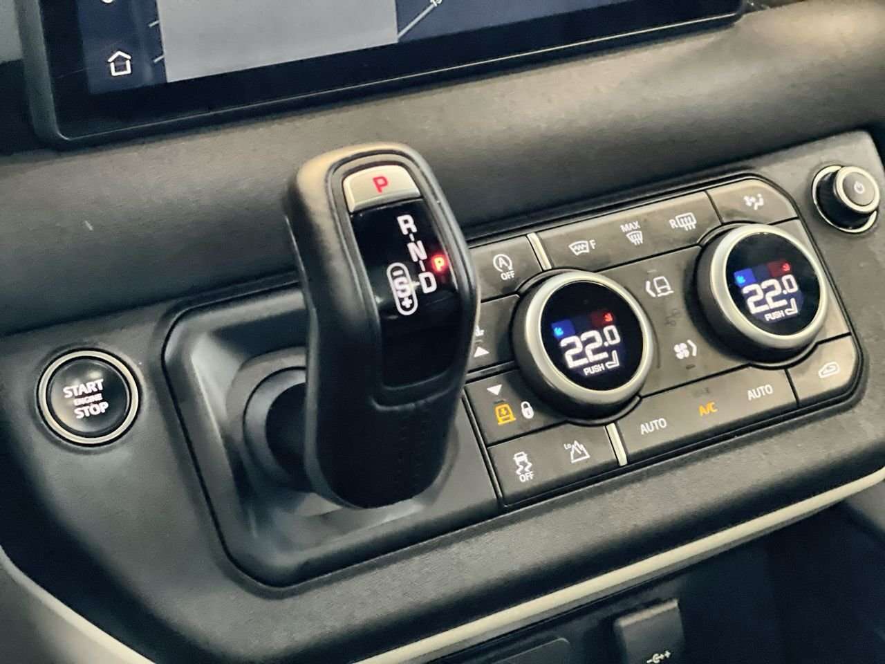2023 Land Rover Defender 110 P400 X-Dynamic SE Meridian Audio, Air Ride, Ad thumb 28