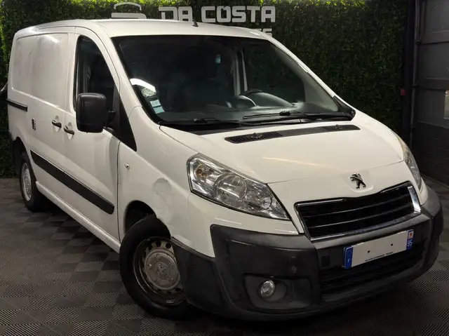 Peugeot Expert view 2
