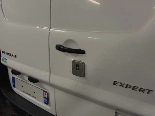 Peugeot Expert view 28