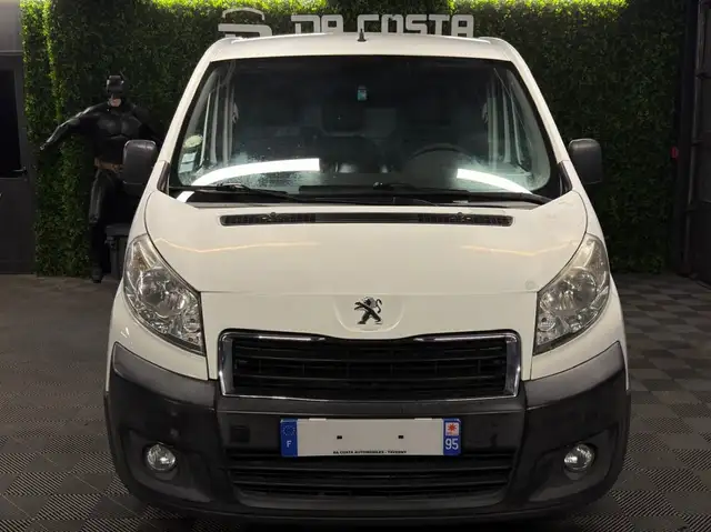 Peugeot Expert view 4