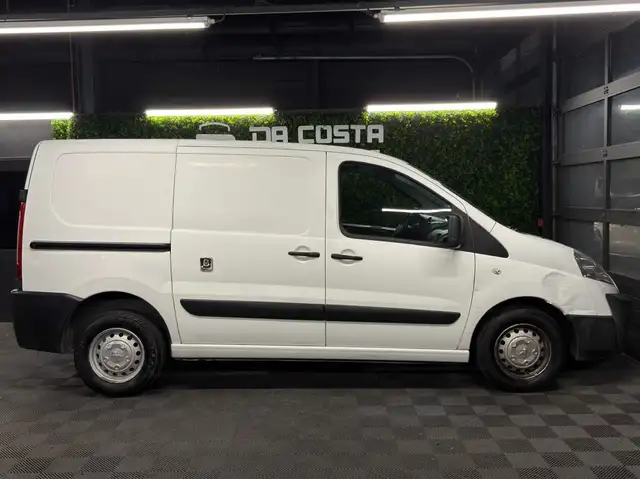 Peugeot Expert view 3