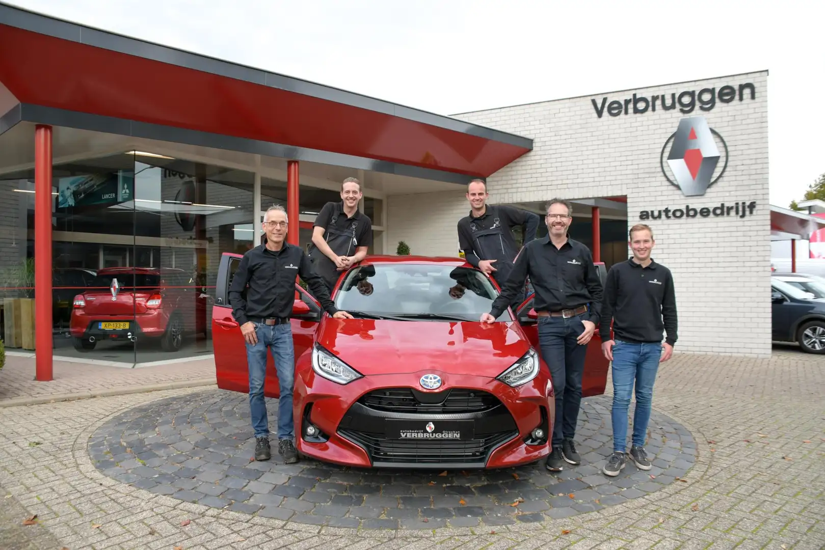 Suzuki Vitara 1.6 Exclusive | Trekhaak | 17"LMV | Camera | Navi Grau - 2