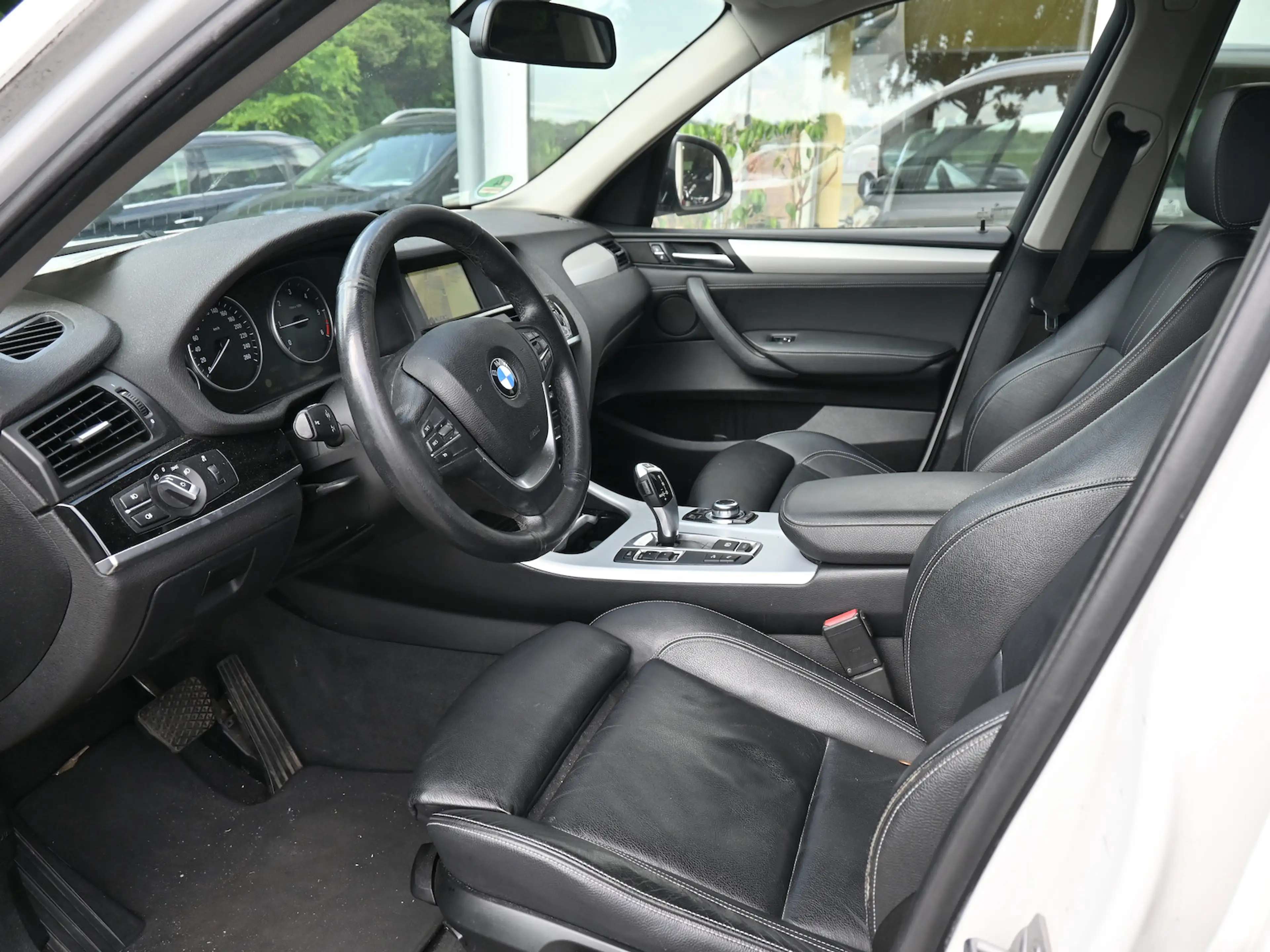 BMW X3 xDrive20dAut Navi Leder BiXen RFKam 2.Hand — photo 5